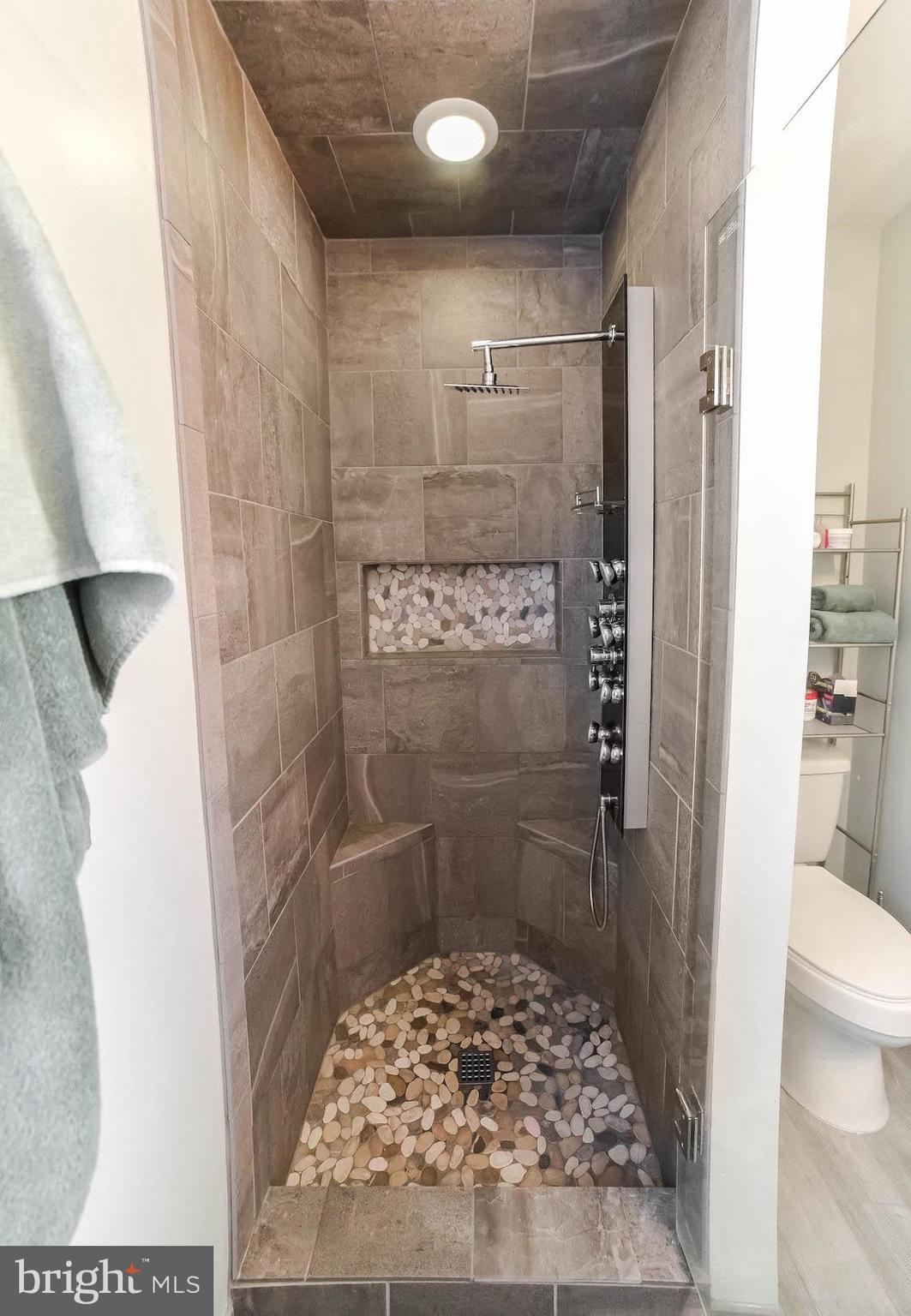 SPRING VALLEY - Residential