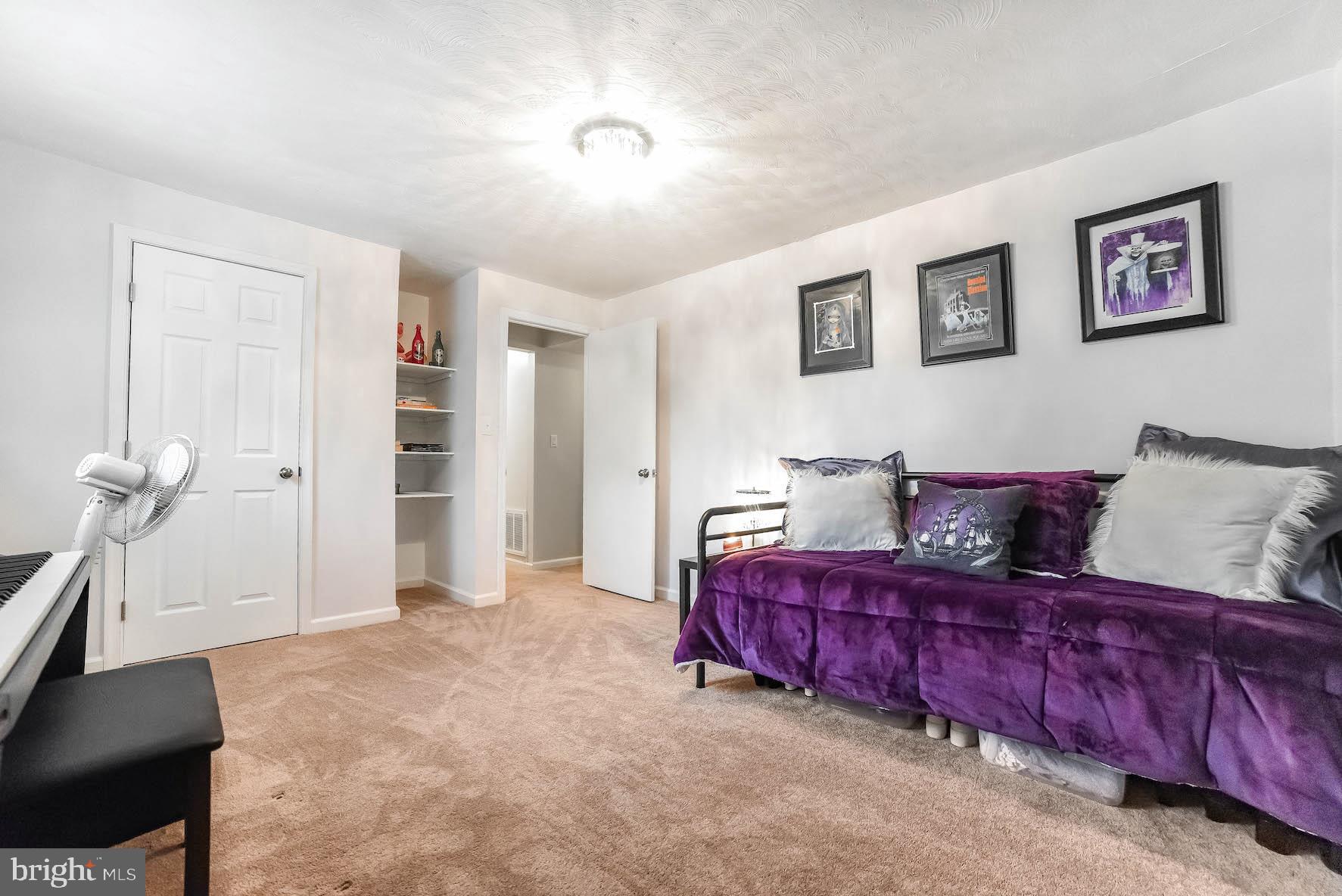 SPRING VALLEY - Residential