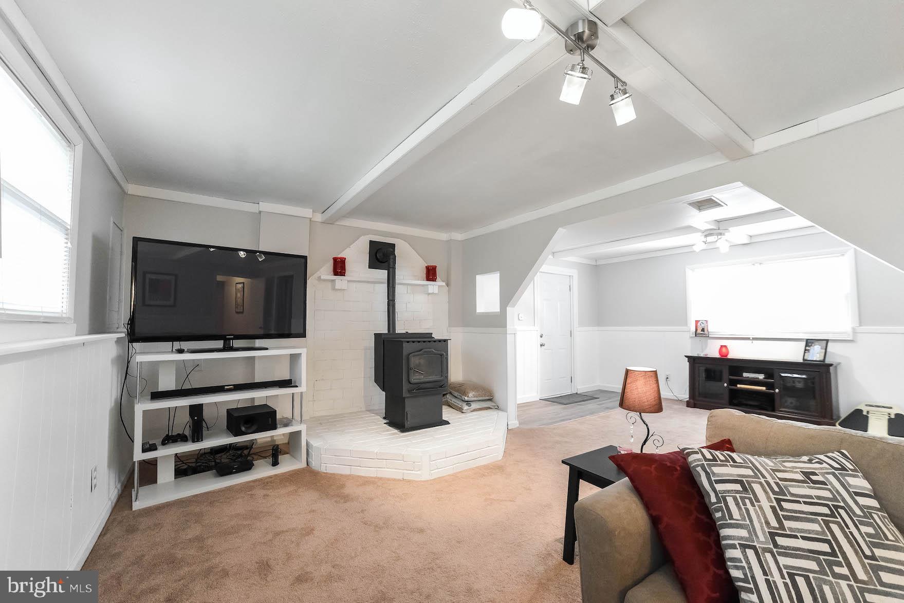 SPRING VALLEY - Residential