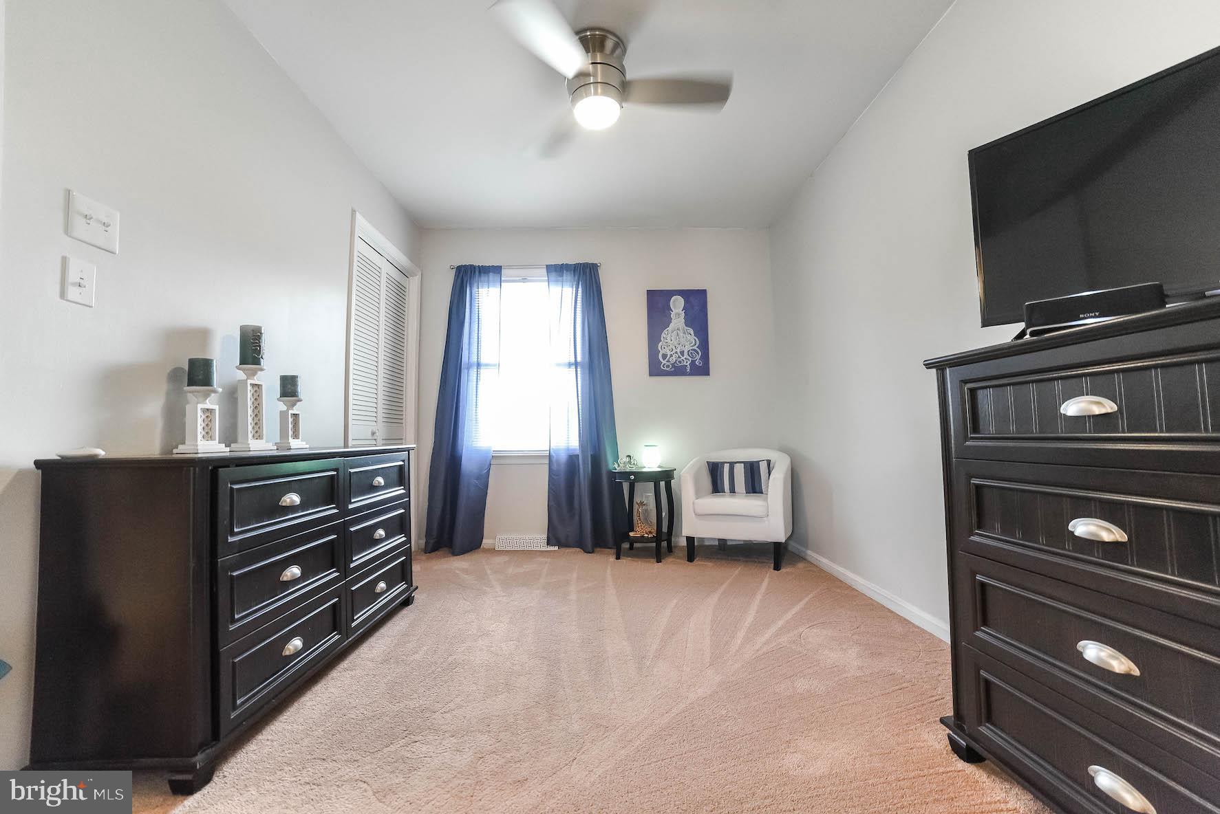 SPRING VALLEY - Residential