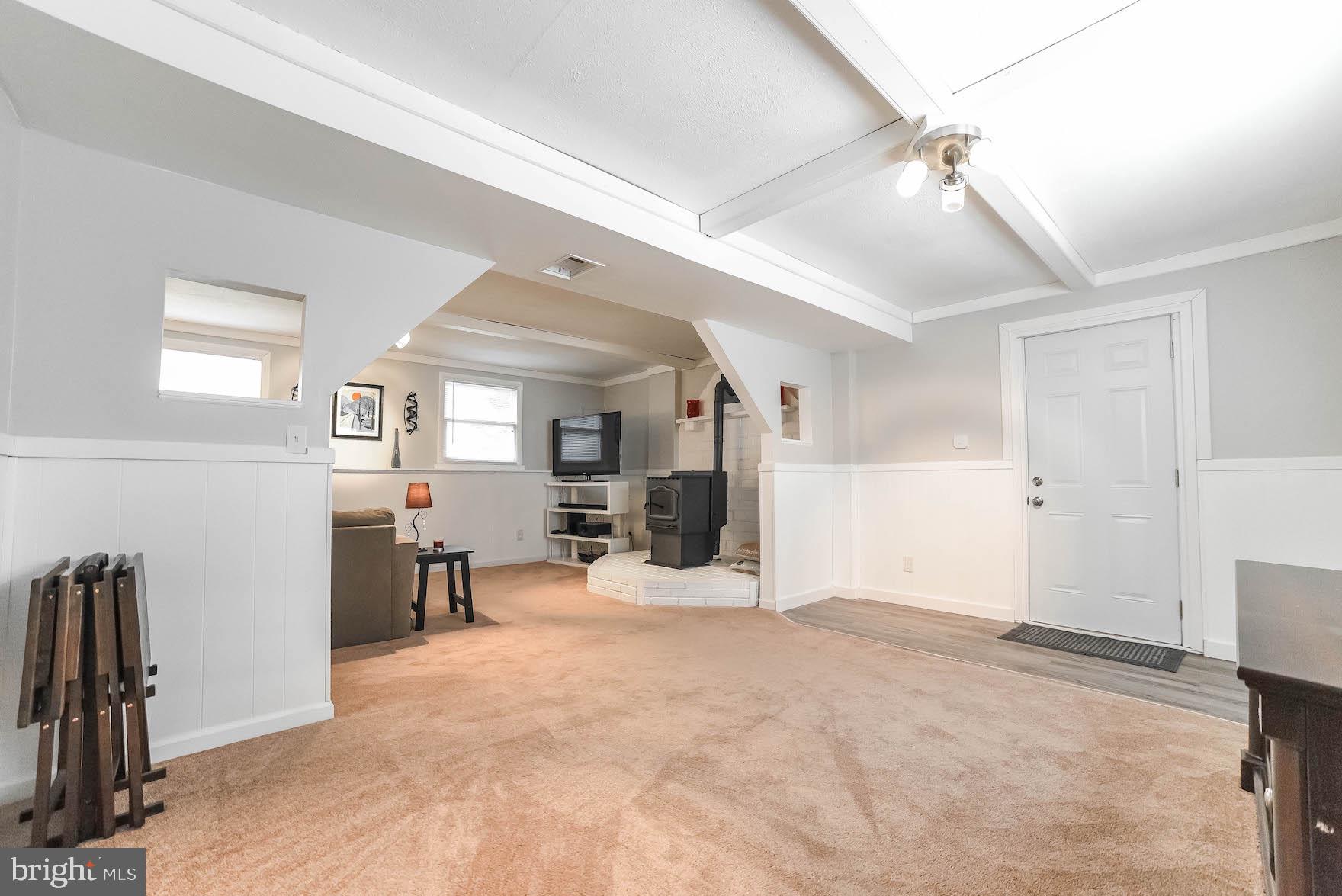 SPRING VALLEY - Residential