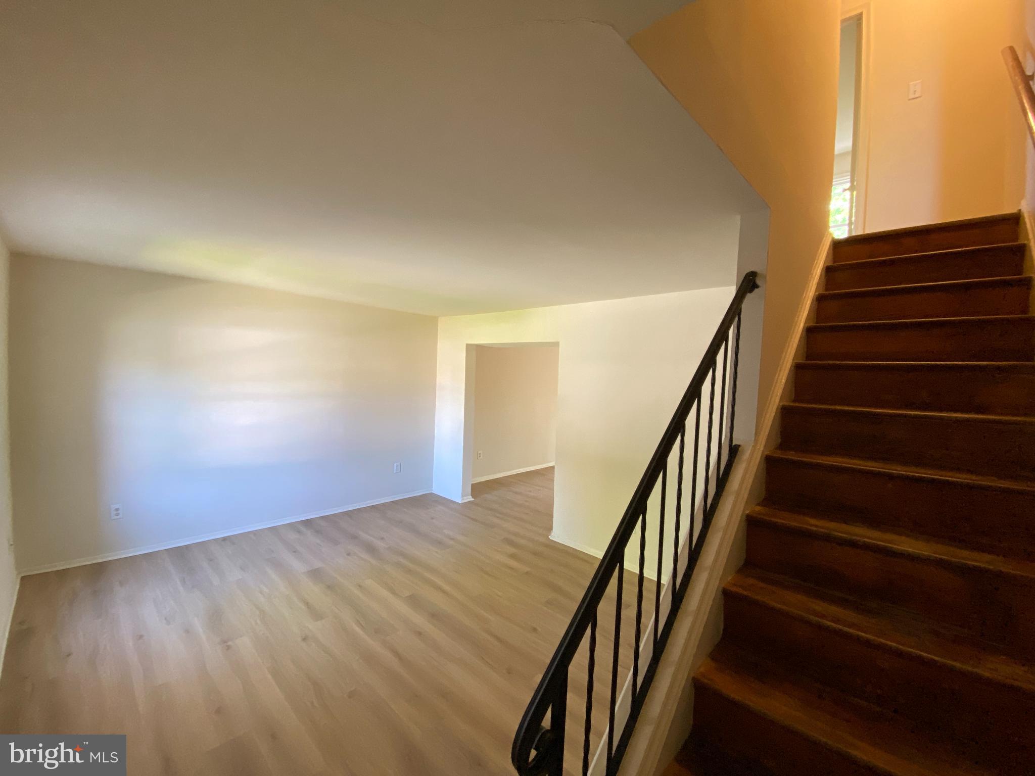 GEORGETOWN  VILLAGE - Residential Lease