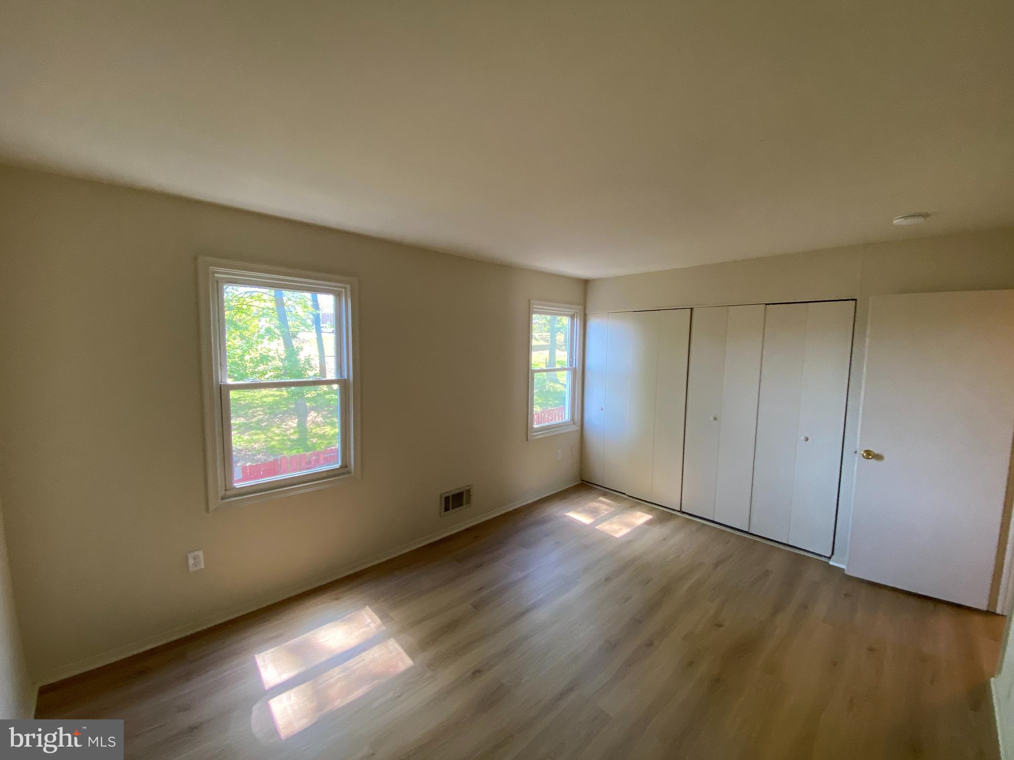 GEORGETOWN  VILLAGE - Residential Lease