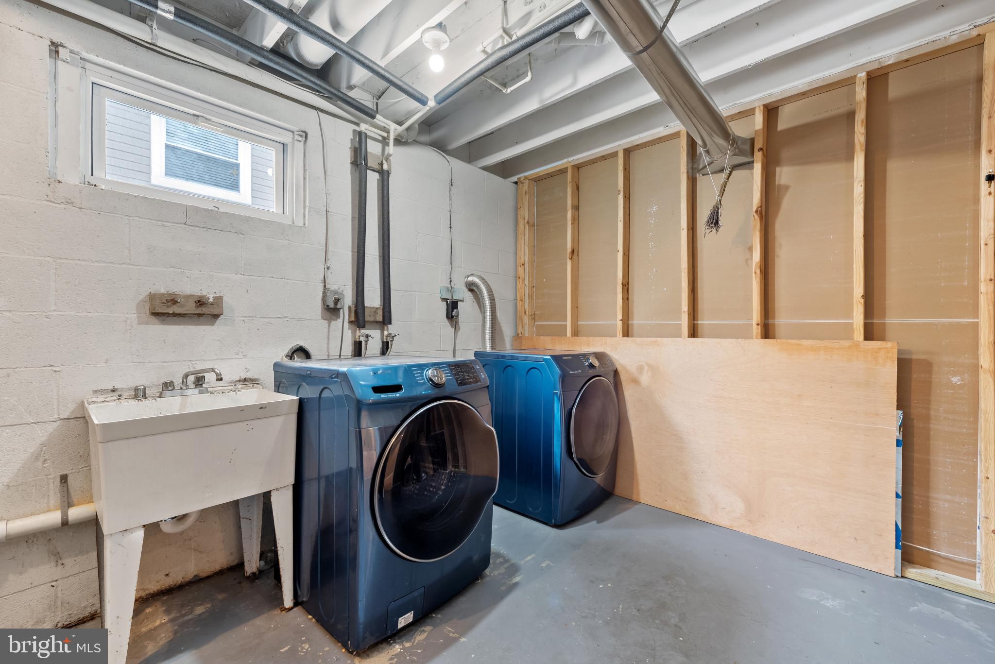 MOUNT WASHINGTON - Residential