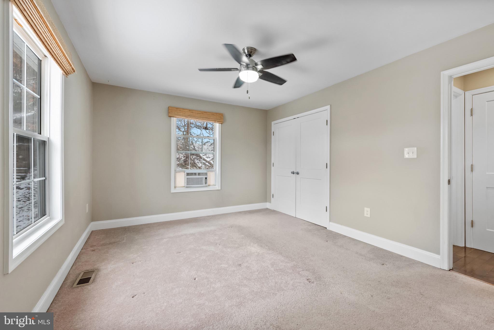 MOUNT WASHINGTON - Residential