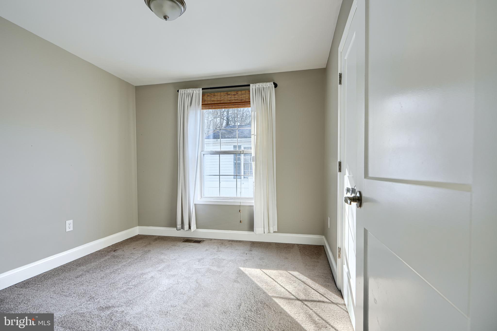 MOUNT WASHINGTON - Residential