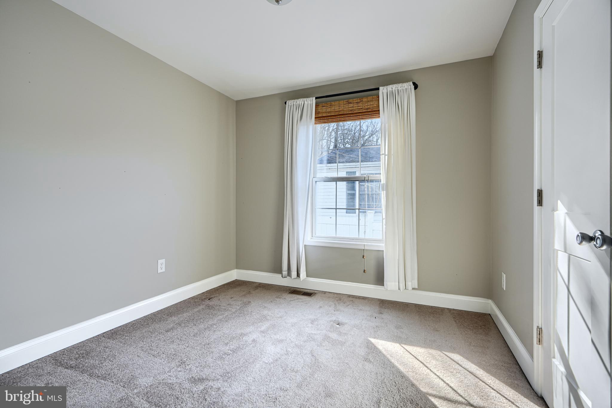 MOUNT WASHINGTON - Residential