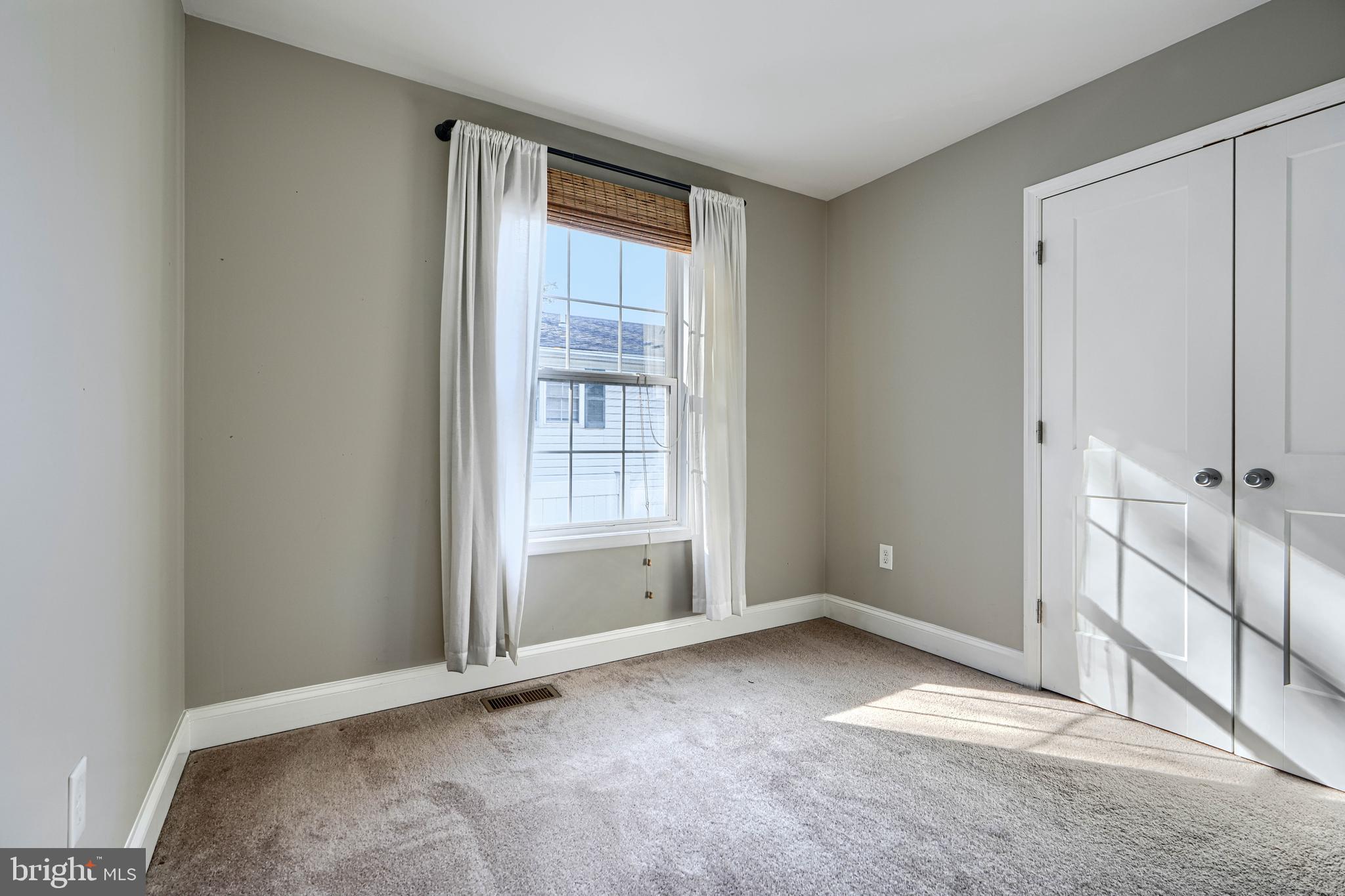 MOUNT WASHINGTON - Residential