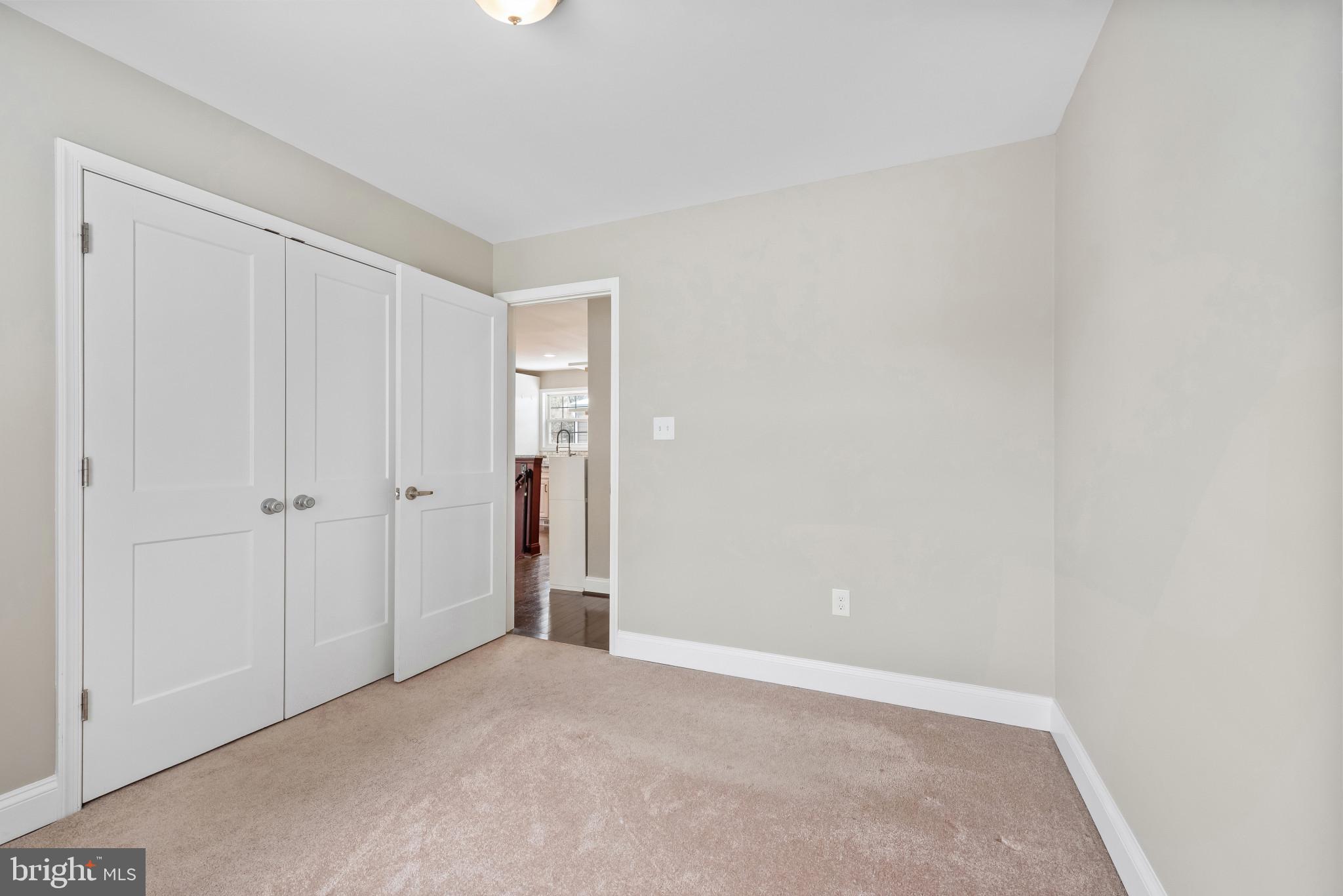 MOUNT WASHINGTON - Residential