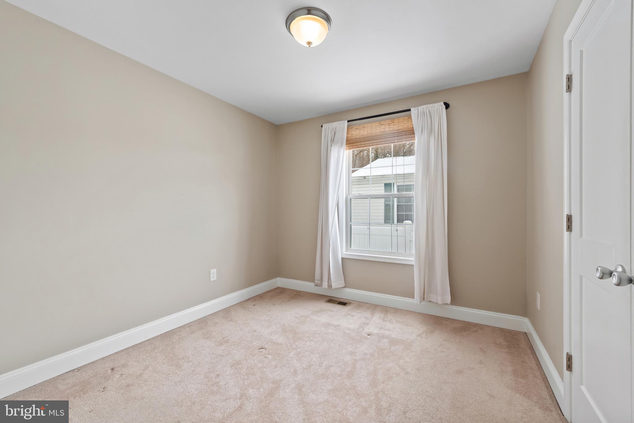 MOUNT WASHINGTON - Residential