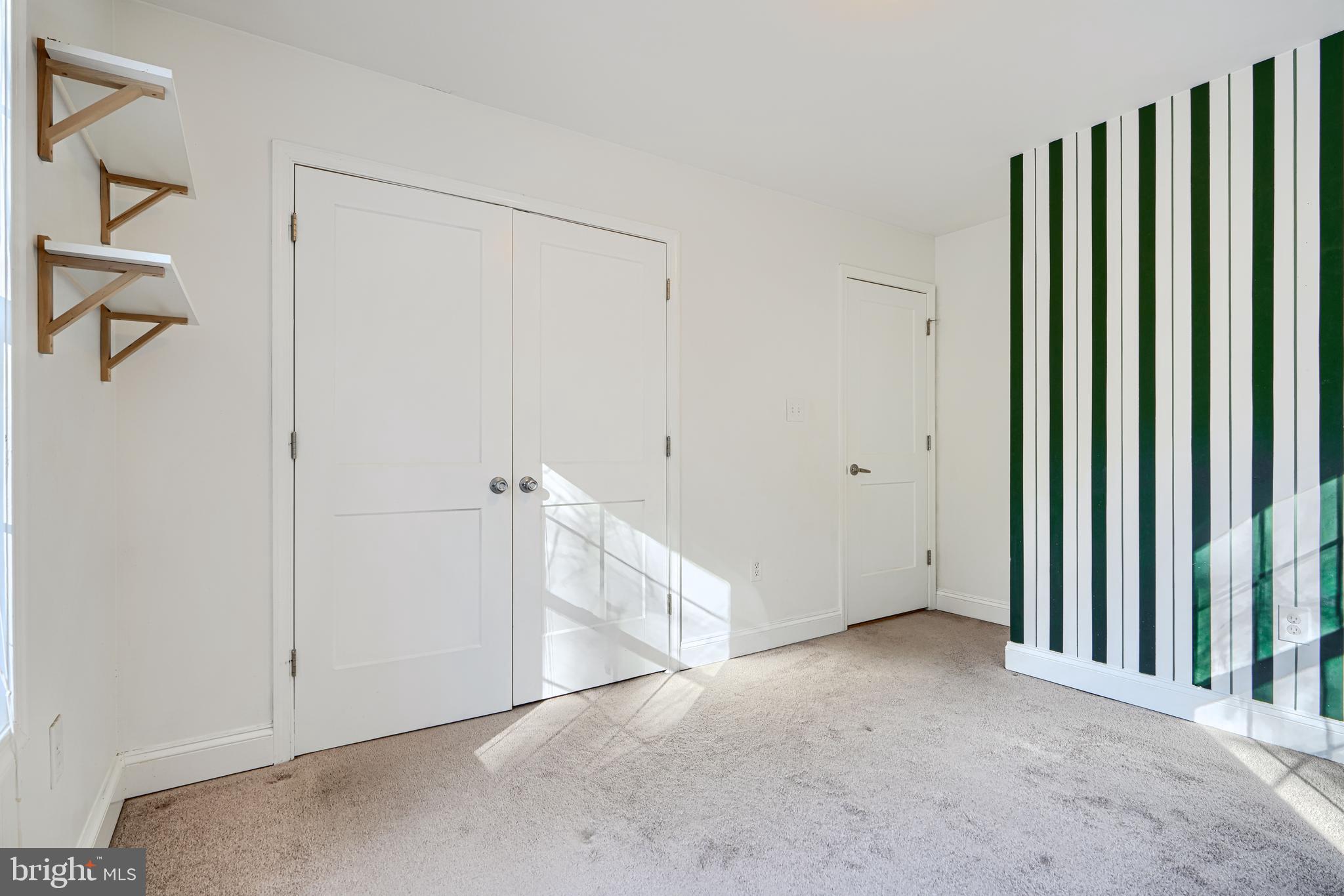 MOUNT WASHINGTON - Residential