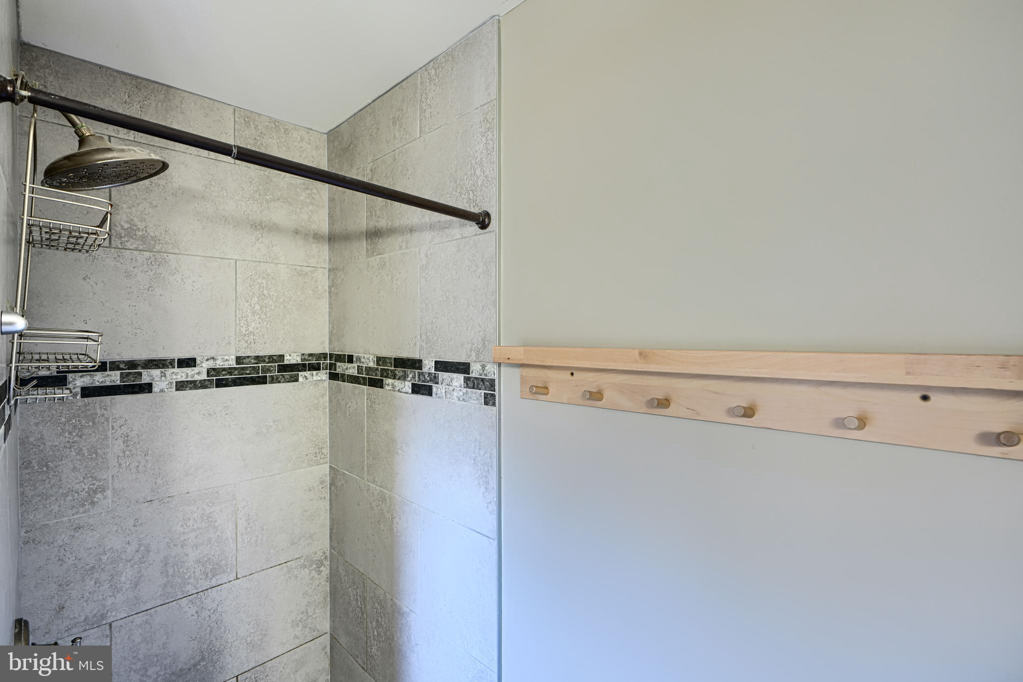 MOUNT WASHINGTON - Residential