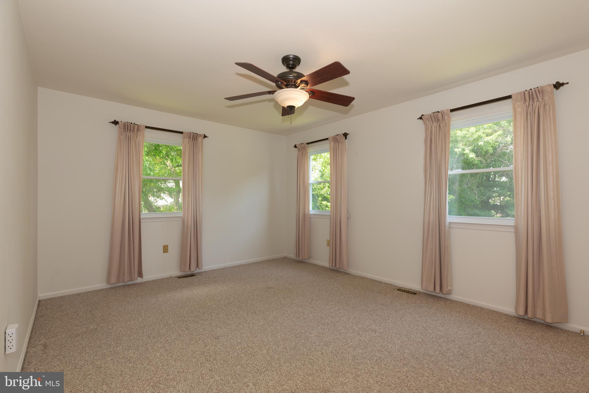 WOODLAND MEADOWS - Residential