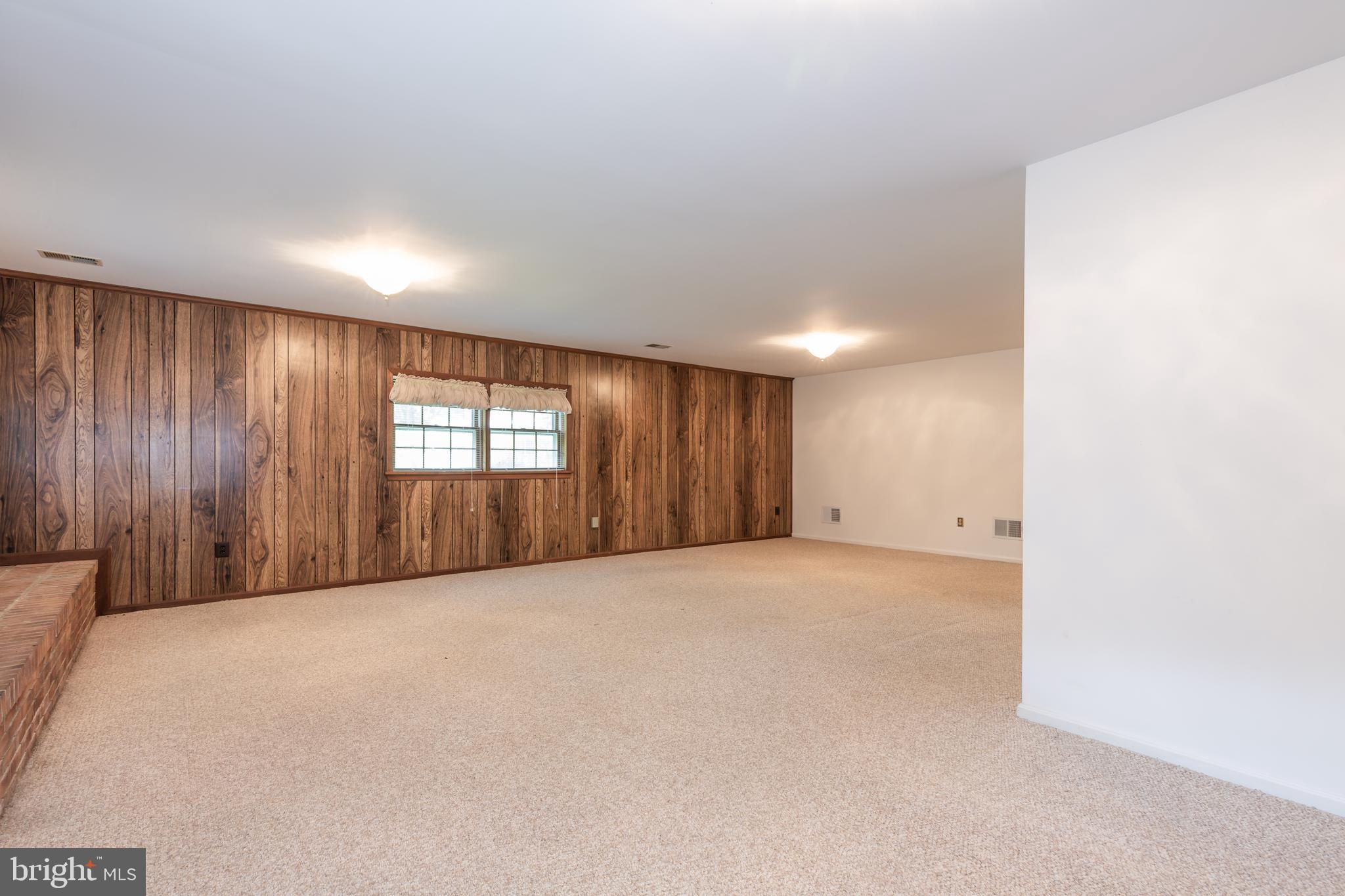 WOODLAND MEADOWS - Residential