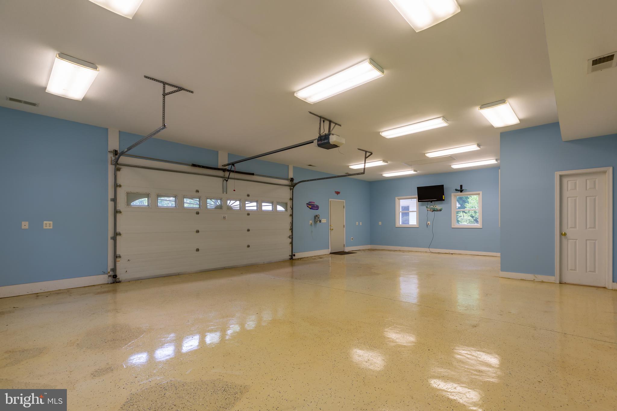 WOODLAND MEADOWS - Residential