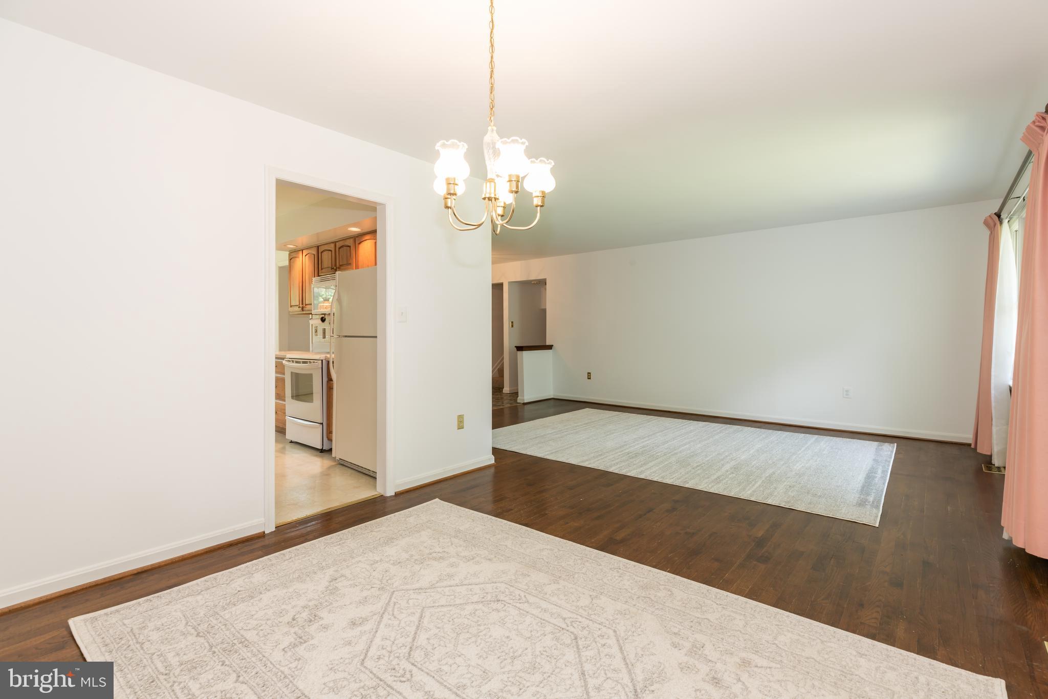 WOODLAND MEADOWS - Residential