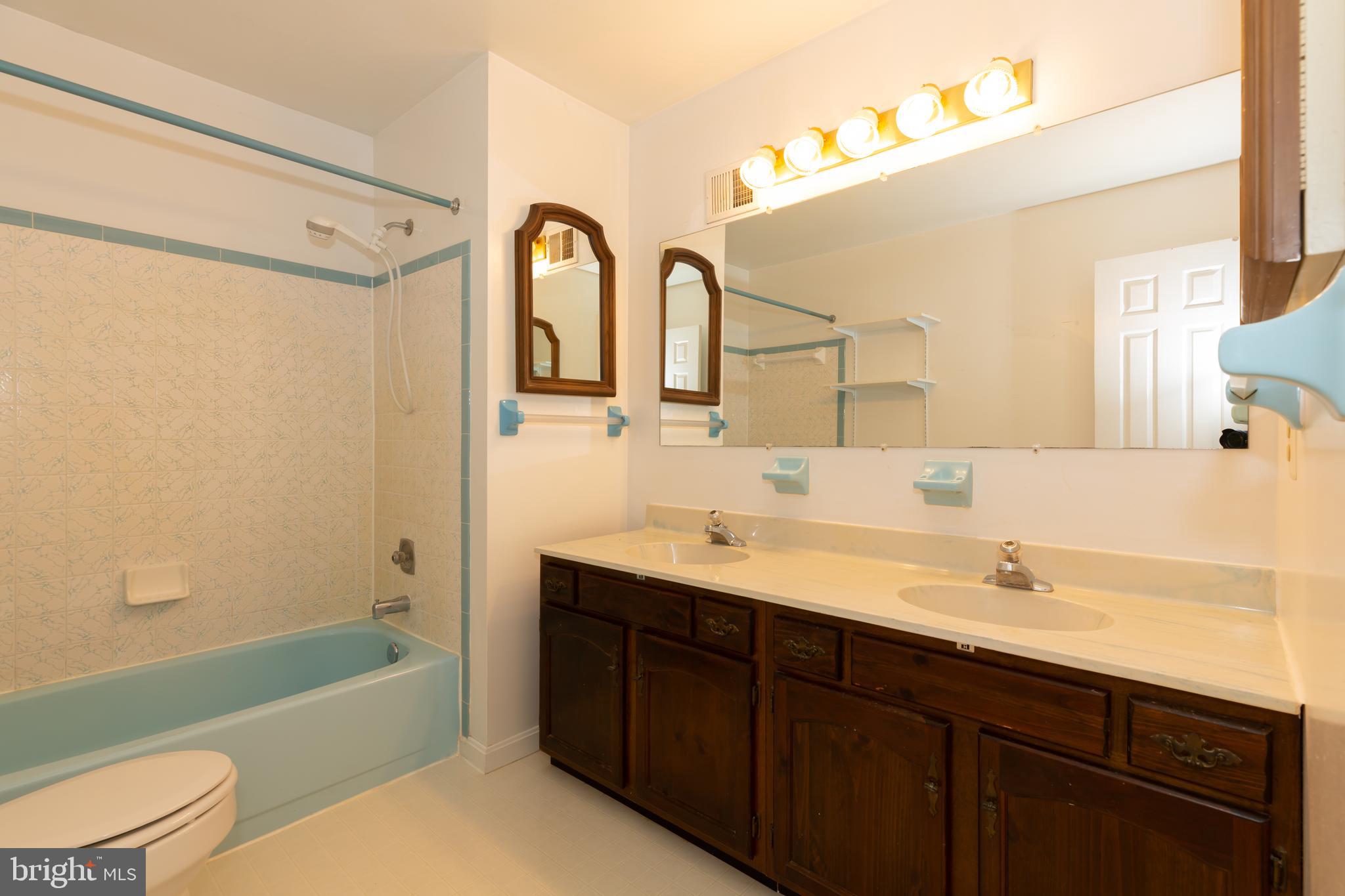 WOODLAND MEADOWS - Residential