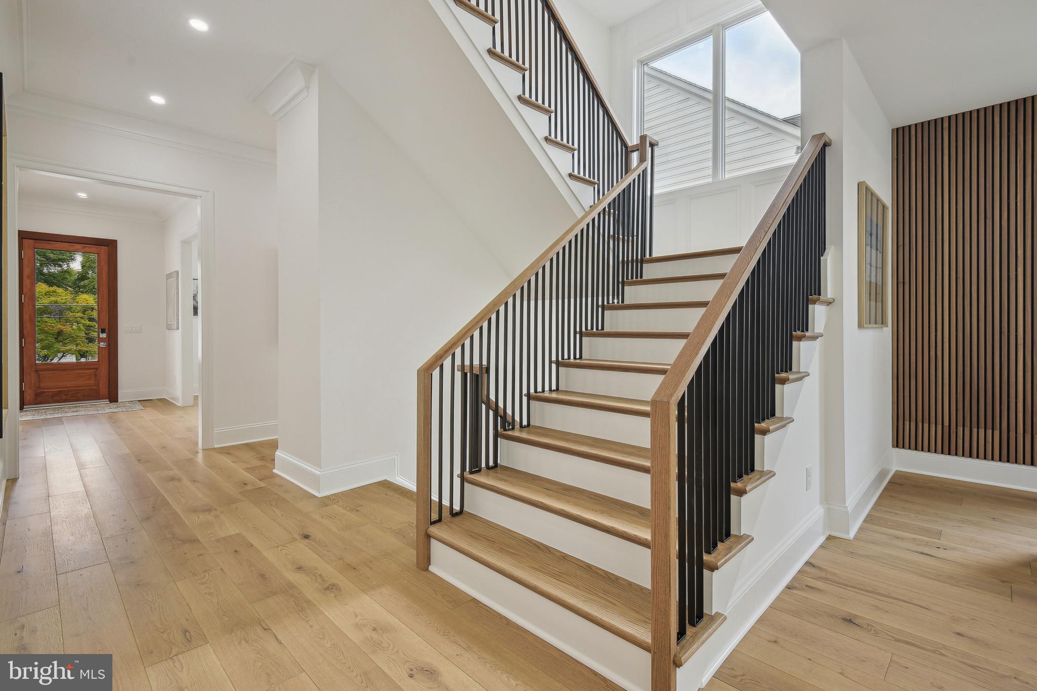 OVER LEE KNOLLS - Residential