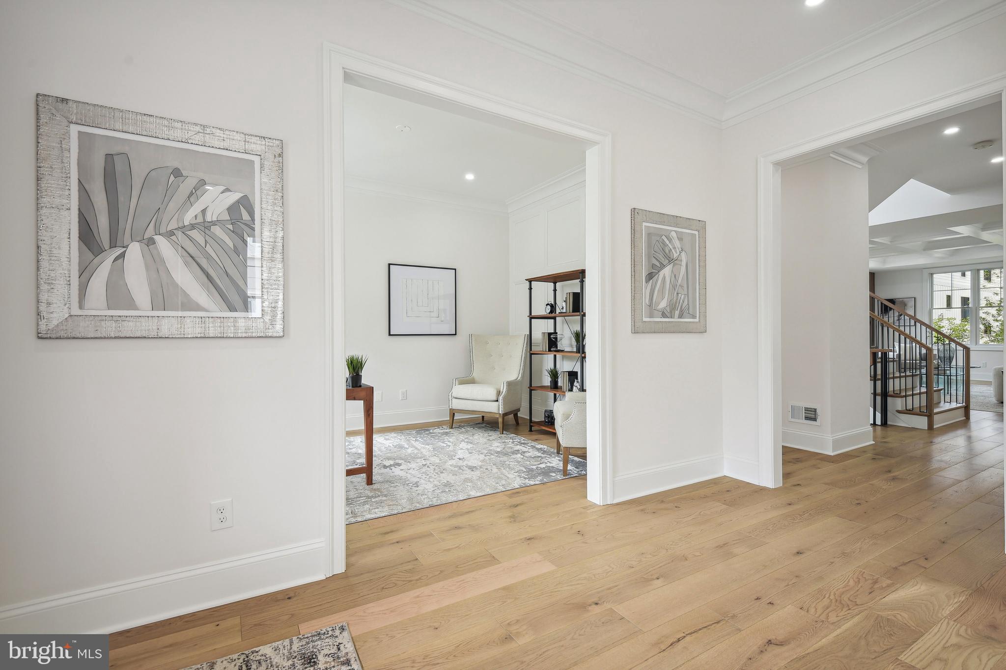 OVER LEE KNOLLS - Residential