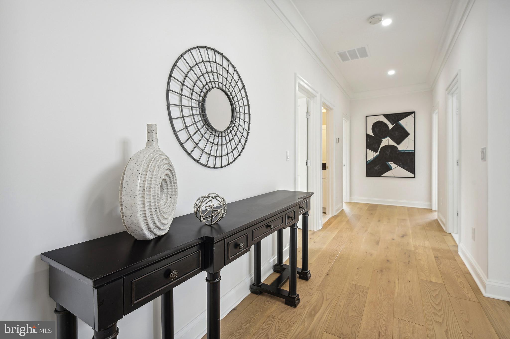 OVER LEE KNOLLS - Residential