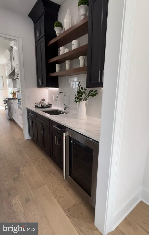 OVER LEE KNOLLS - Residential