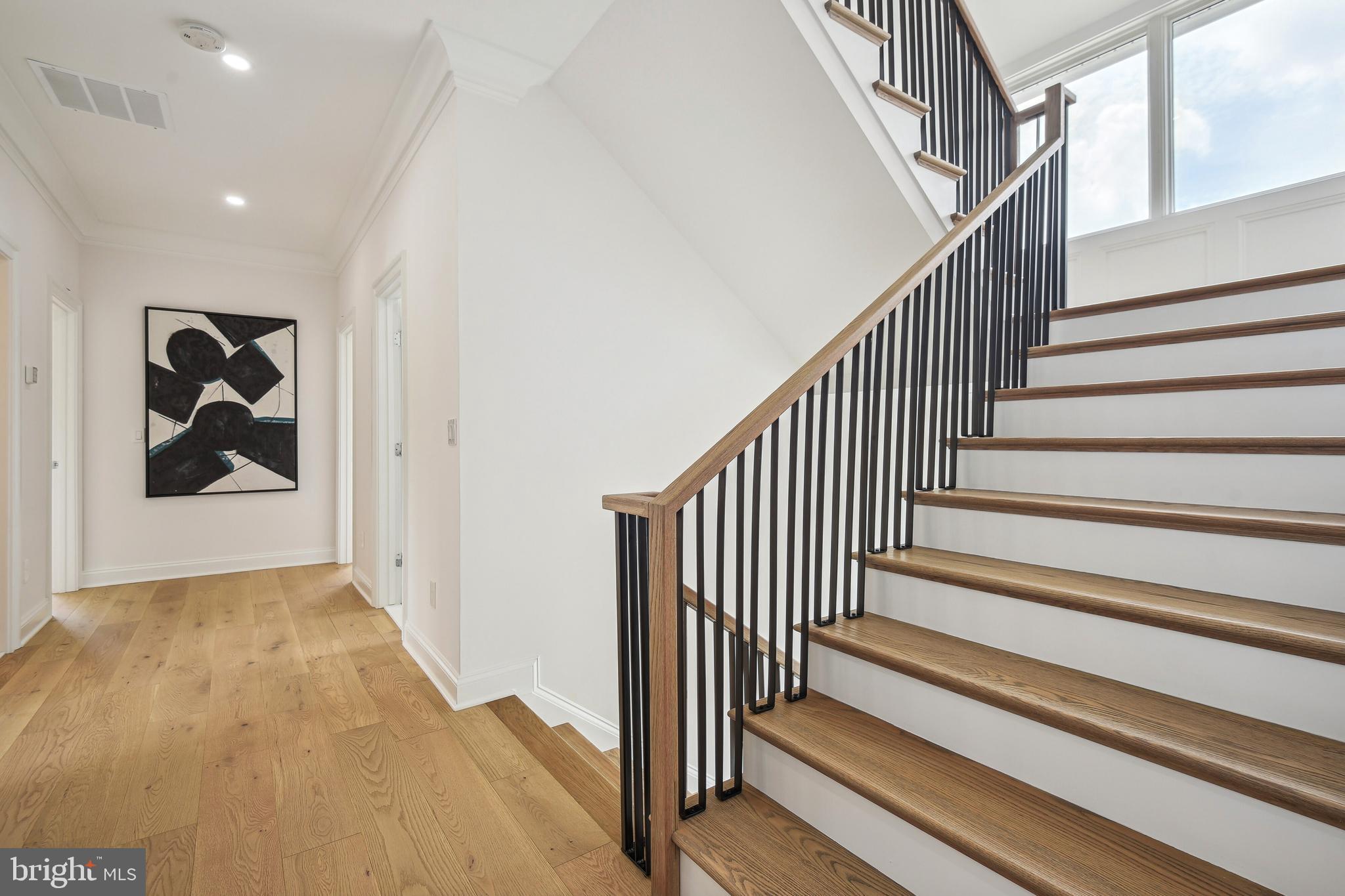 OVER LEE KNOLLS - Residential