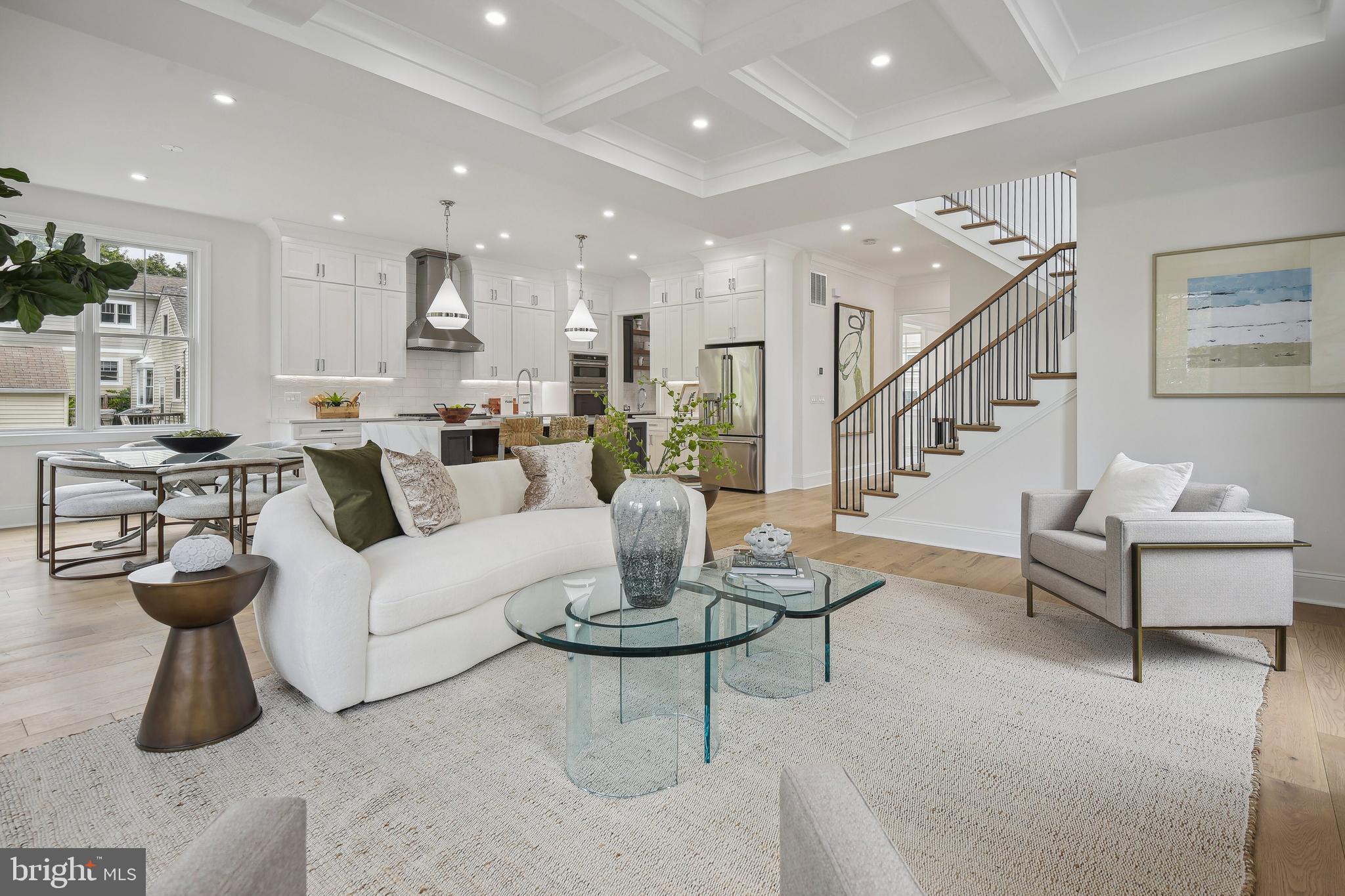 OVER LEE KNOLLS - Residential