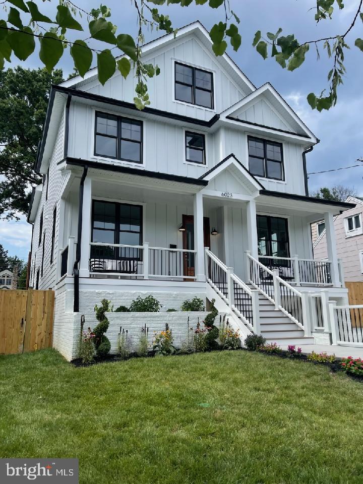 OVER LEE KNOLLS - Residential