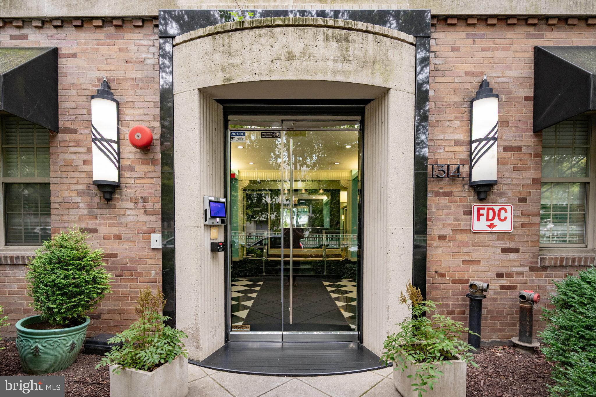 1314 MASSACHUSETTS AVENUE NW 608