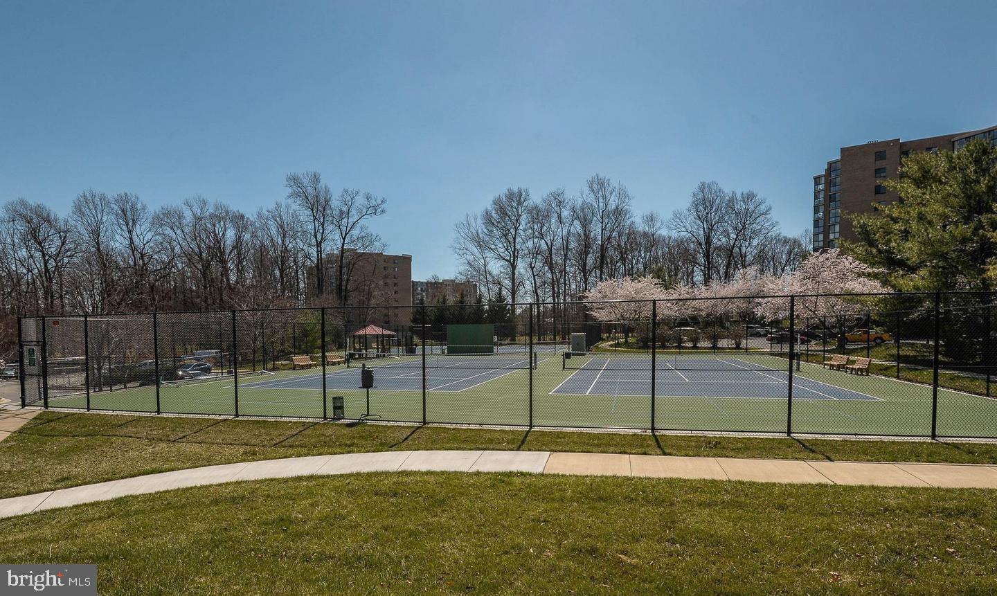 MONTGOMERY MUTUAL COOP - Residential