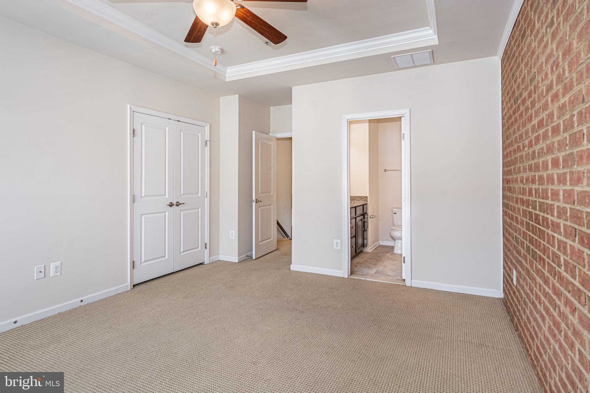 O'DONNELL SQUARE - Residential