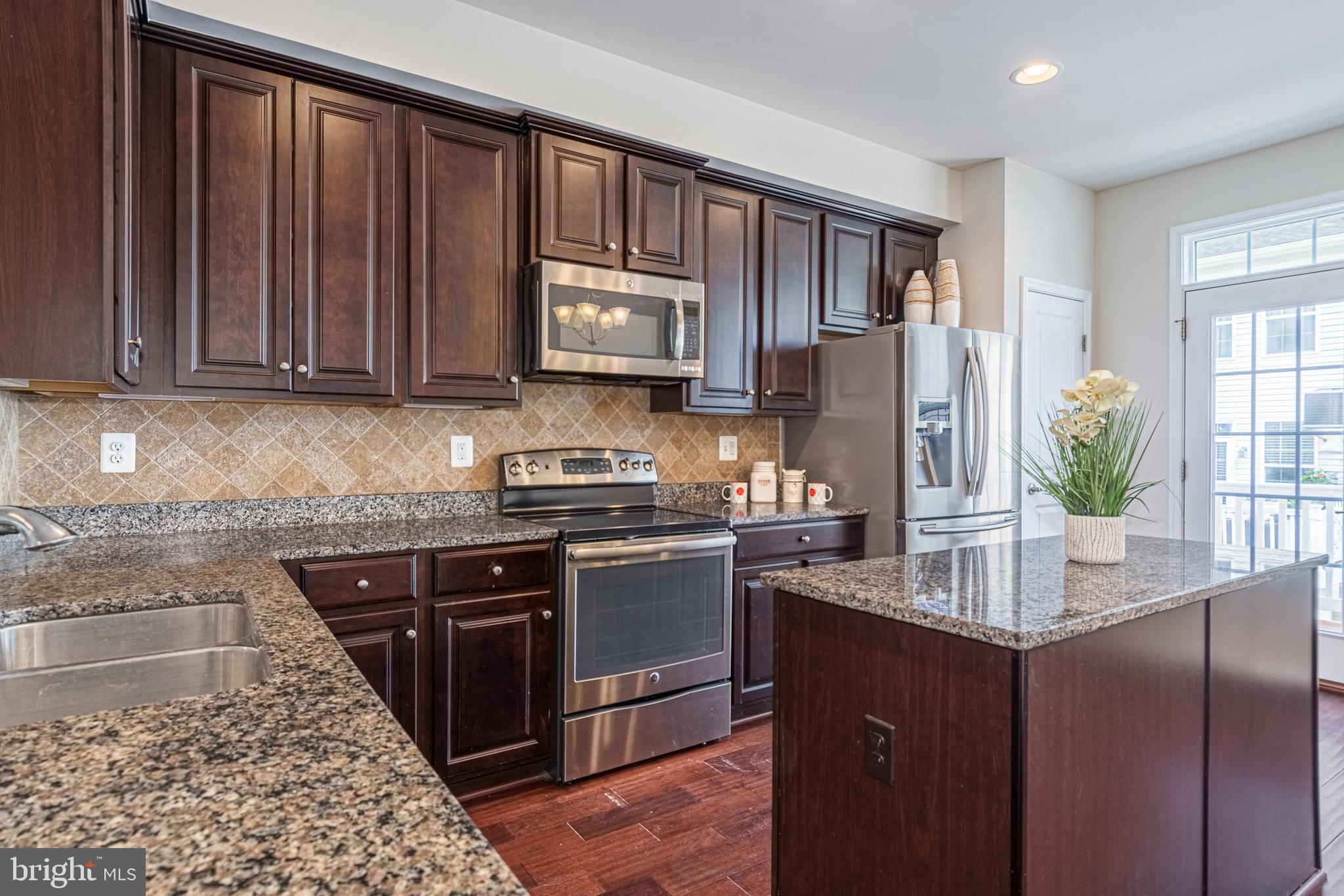 O'DONNELL SQUARE - Residential