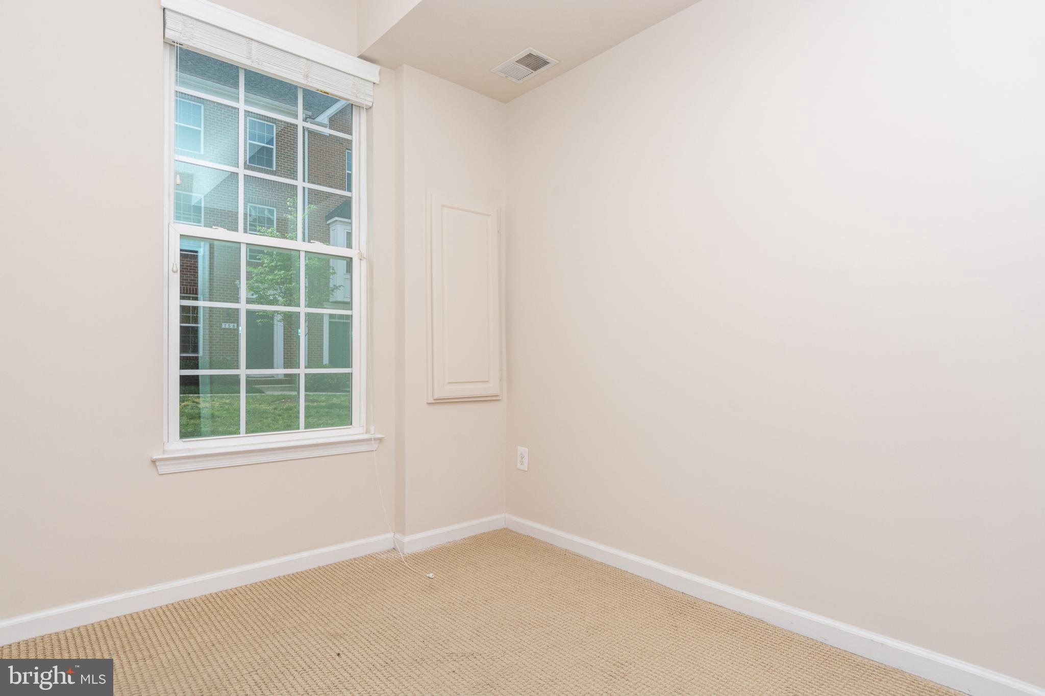 O'DONNELL SQUARE - Residential