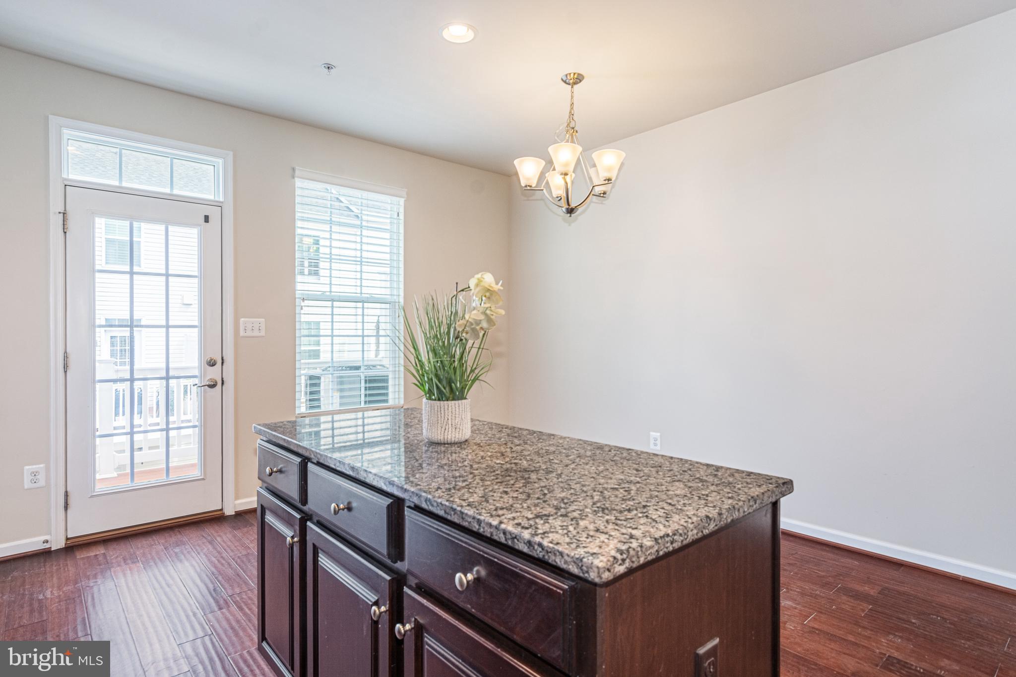 O'DONNELL SQUARE - Residential