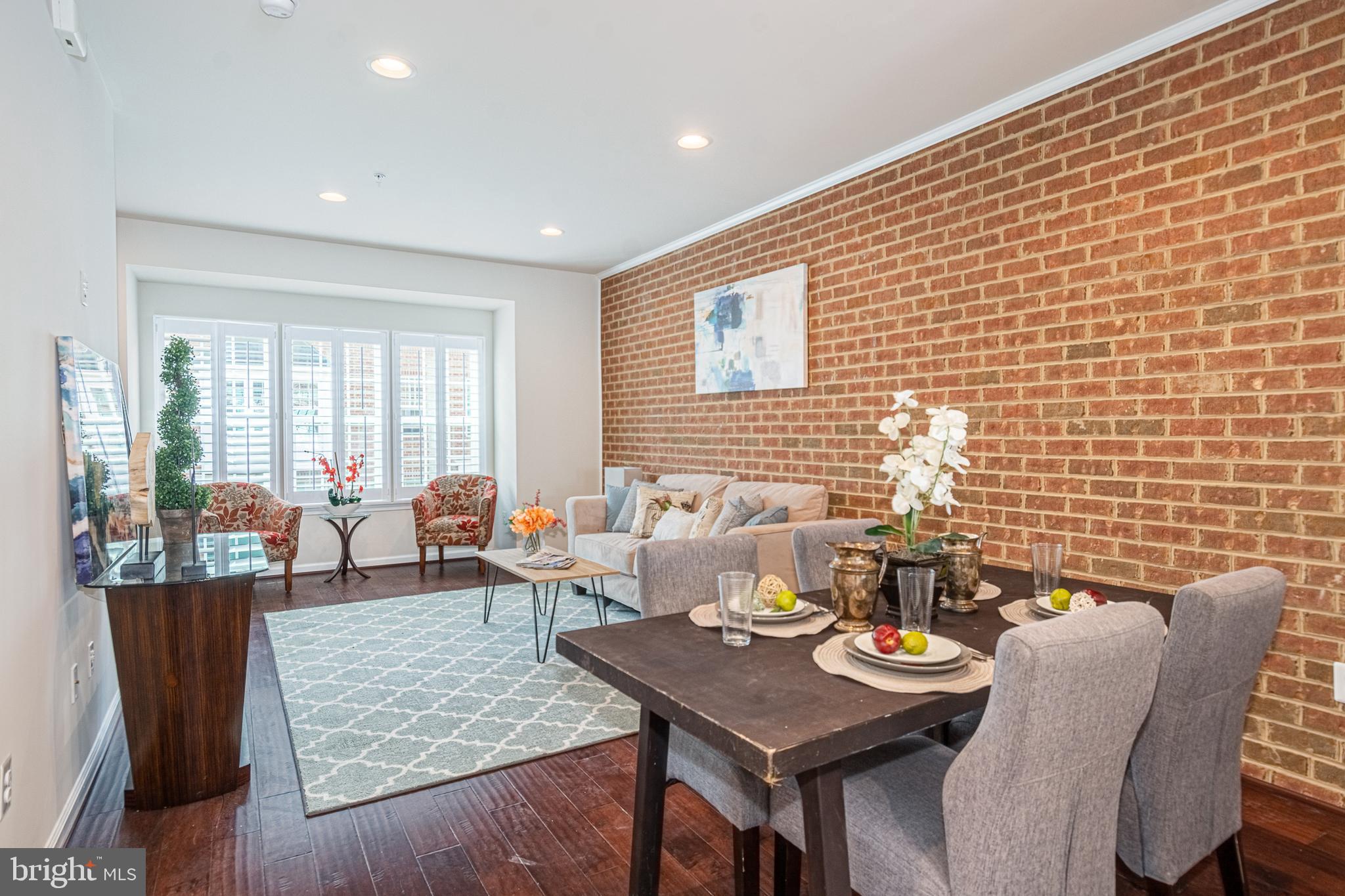 O'DONNELL SQUARE - Residential