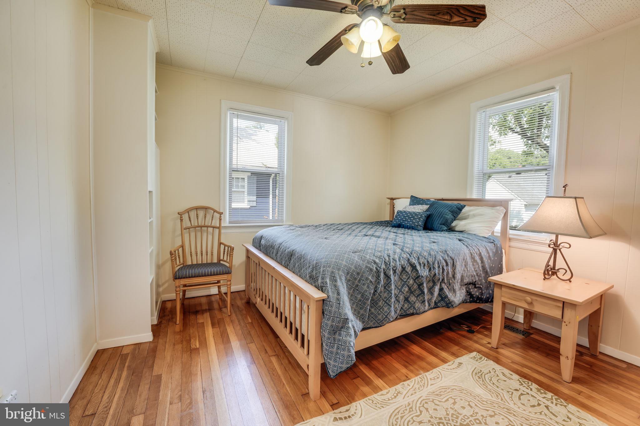 HYATTSVILLE - Residential