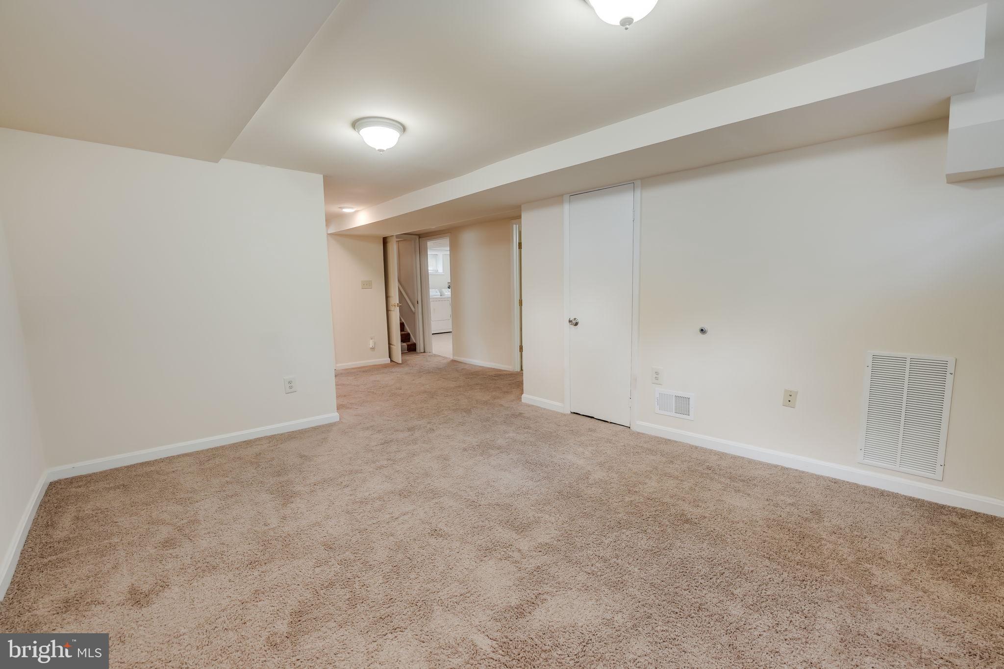 HYATTSVILLE - Residential