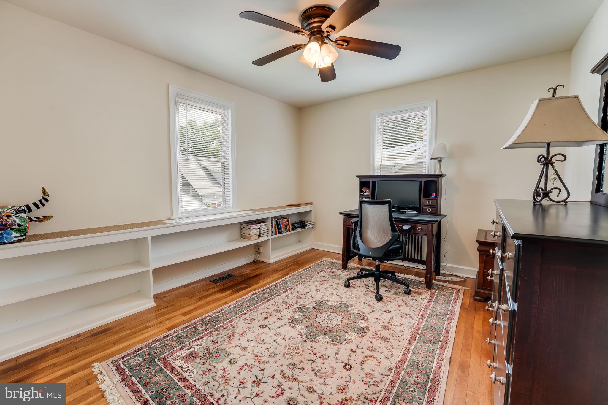 HYATTSVILLE - Residential