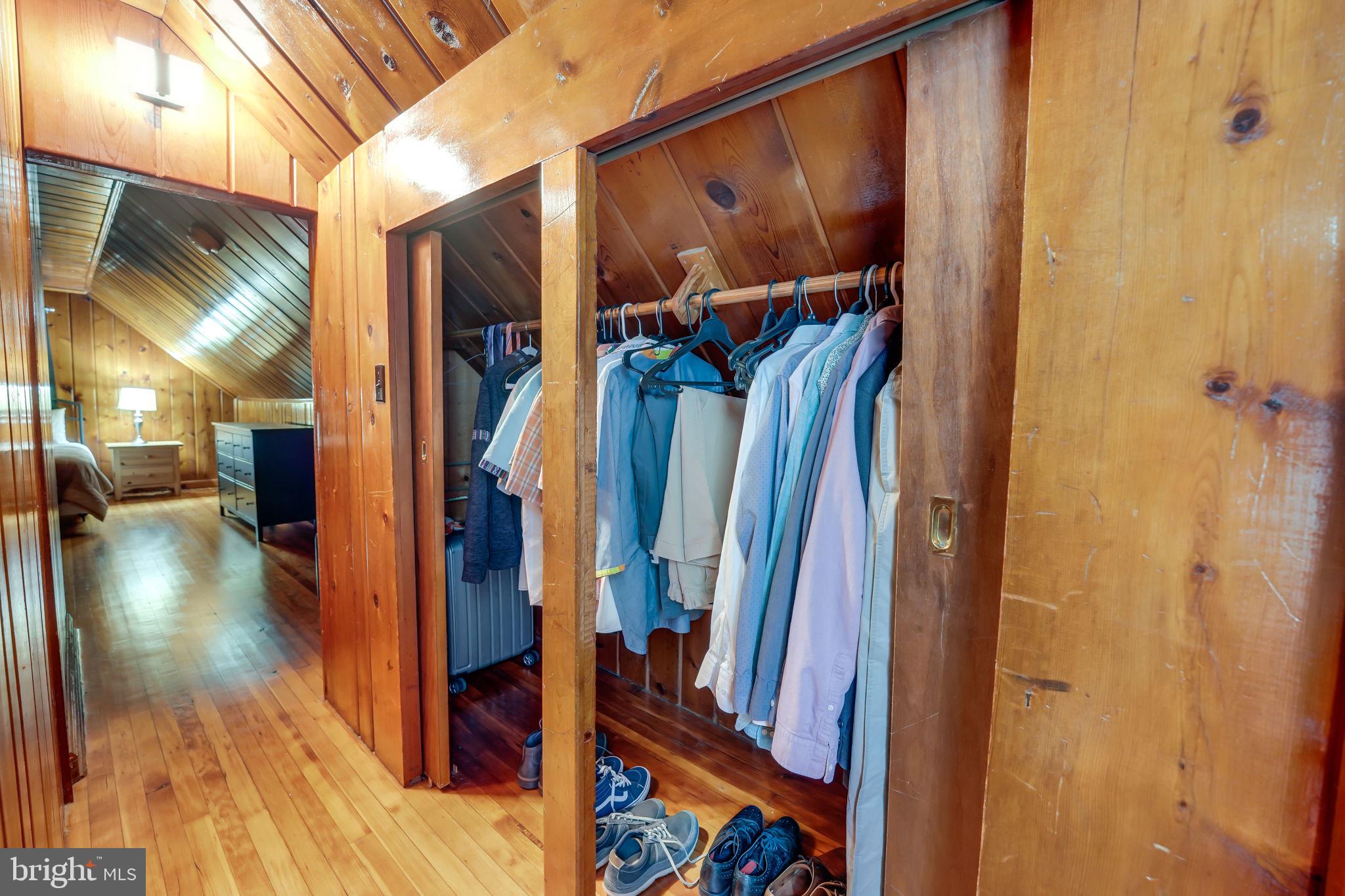 HYATTSVILLE - Residential