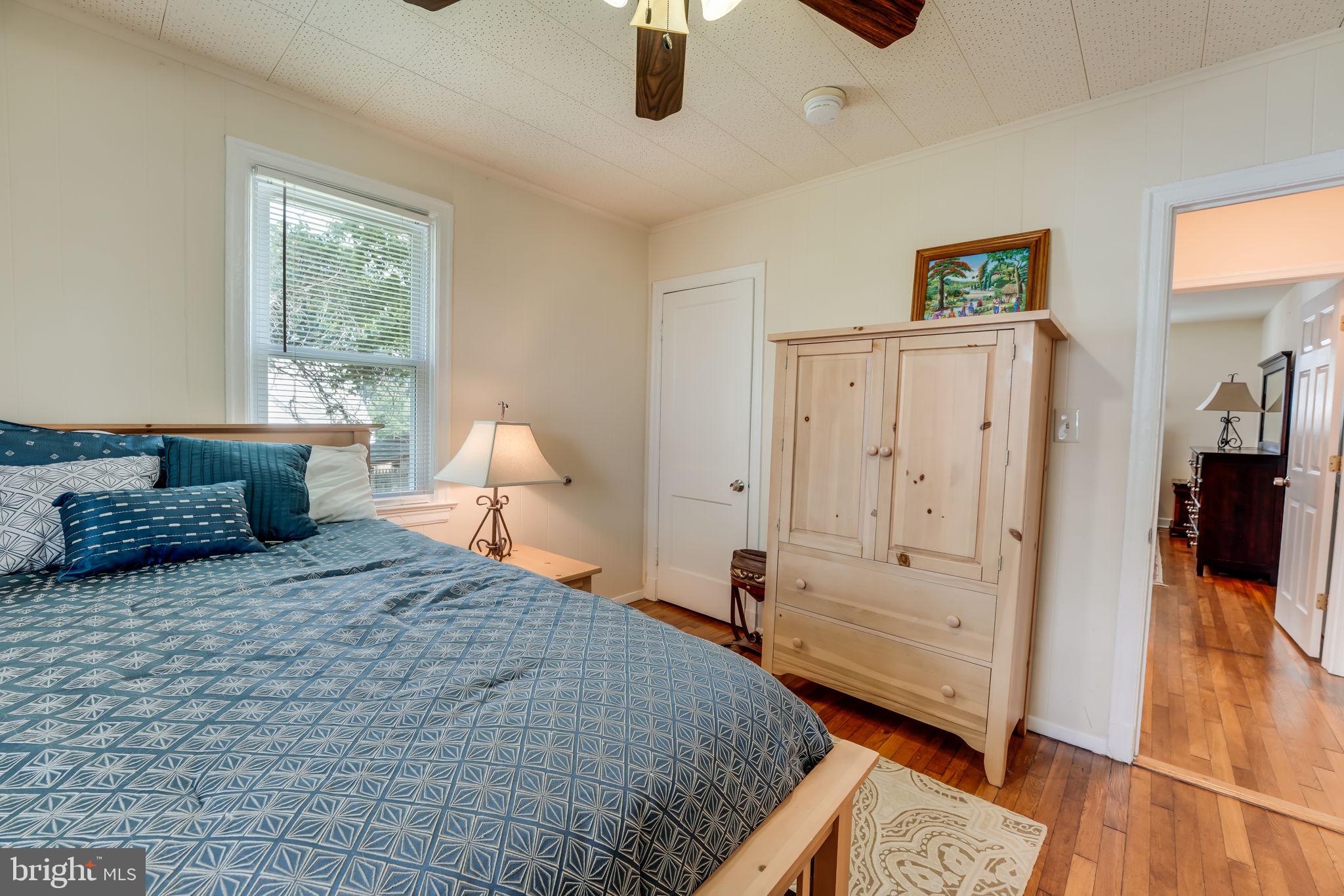 HYATTSVILLE - Residential