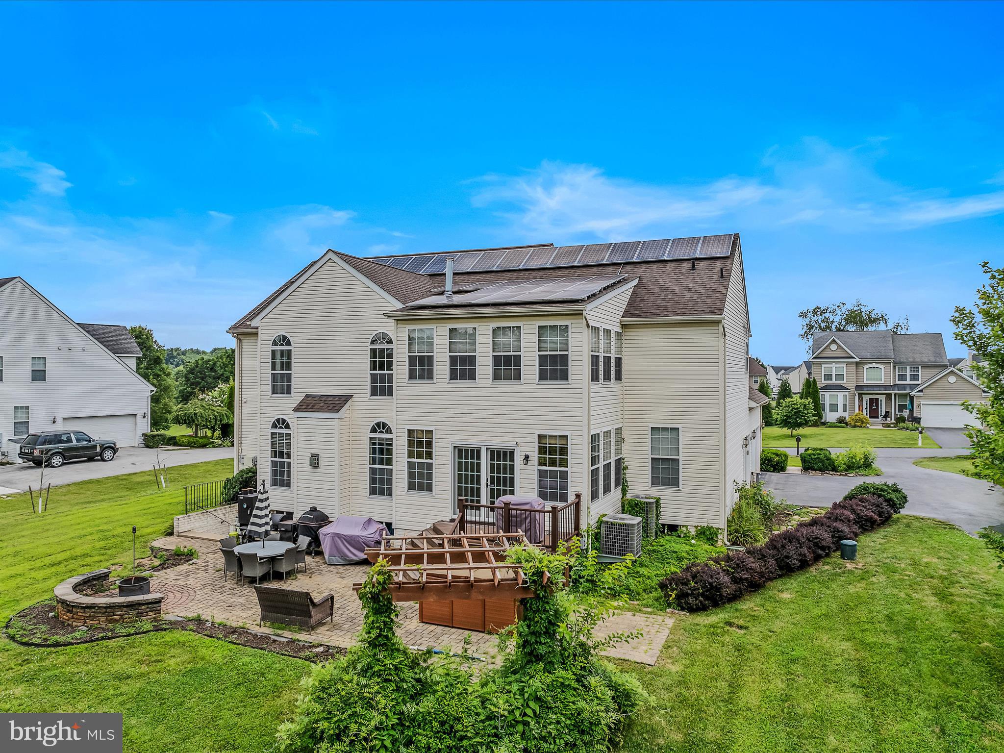 288 CIRRUS WAY