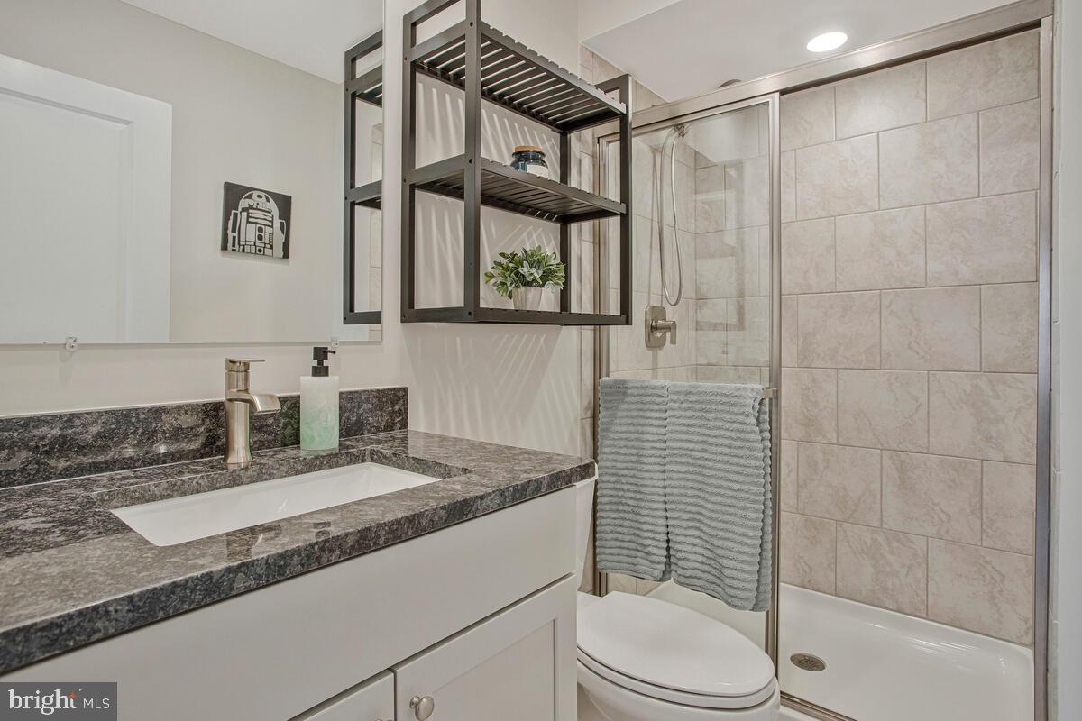 THE WOODS AT MYRTLE POINT - Residential