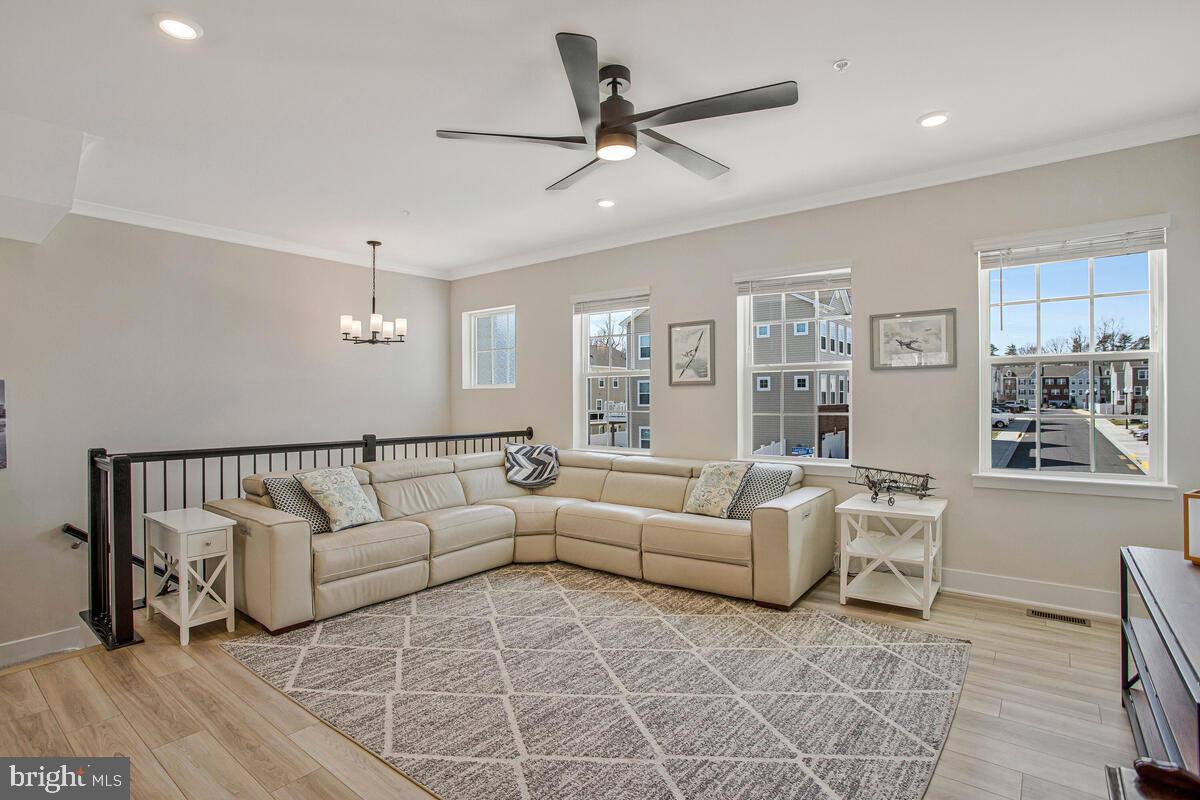 THE WOODS AT MYRTLE POINT - Residential