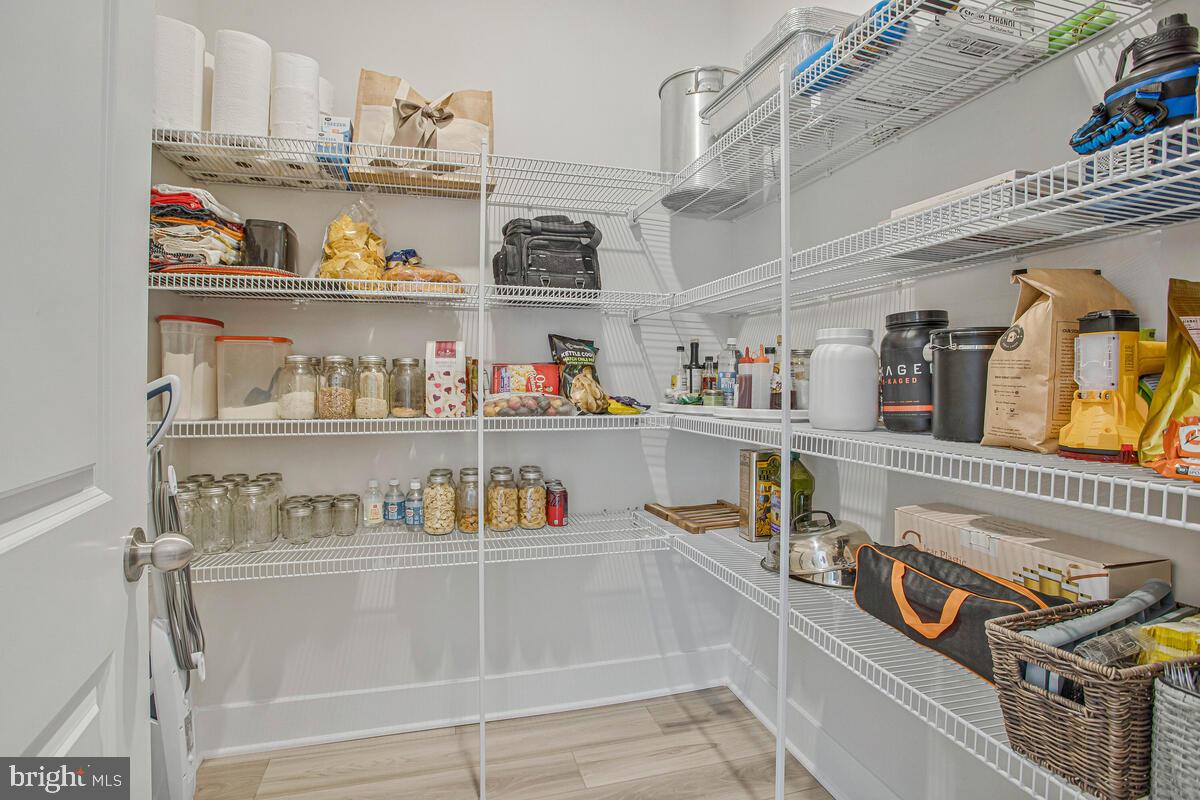 THE WOODS AT MYRTLE POINT - Residential