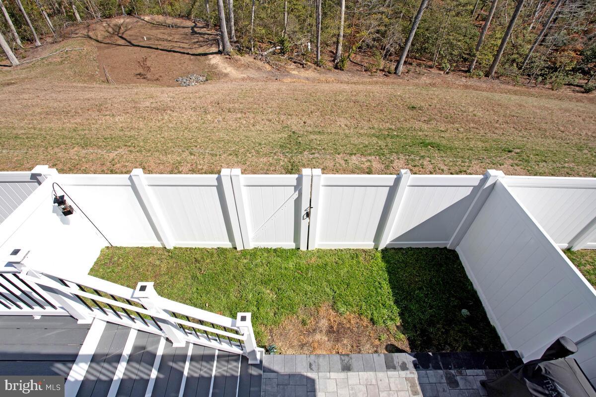 THE WOODS AT MYRTLE POINT - Residential