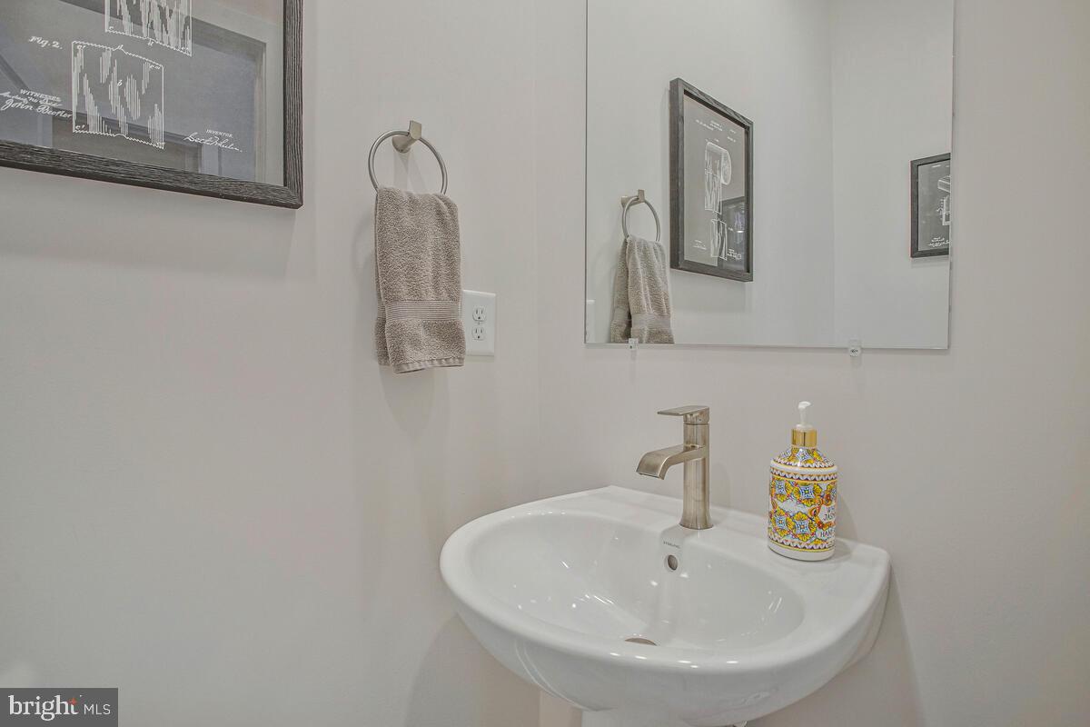 THE WOODS AT MYRTLE POINT - Residential