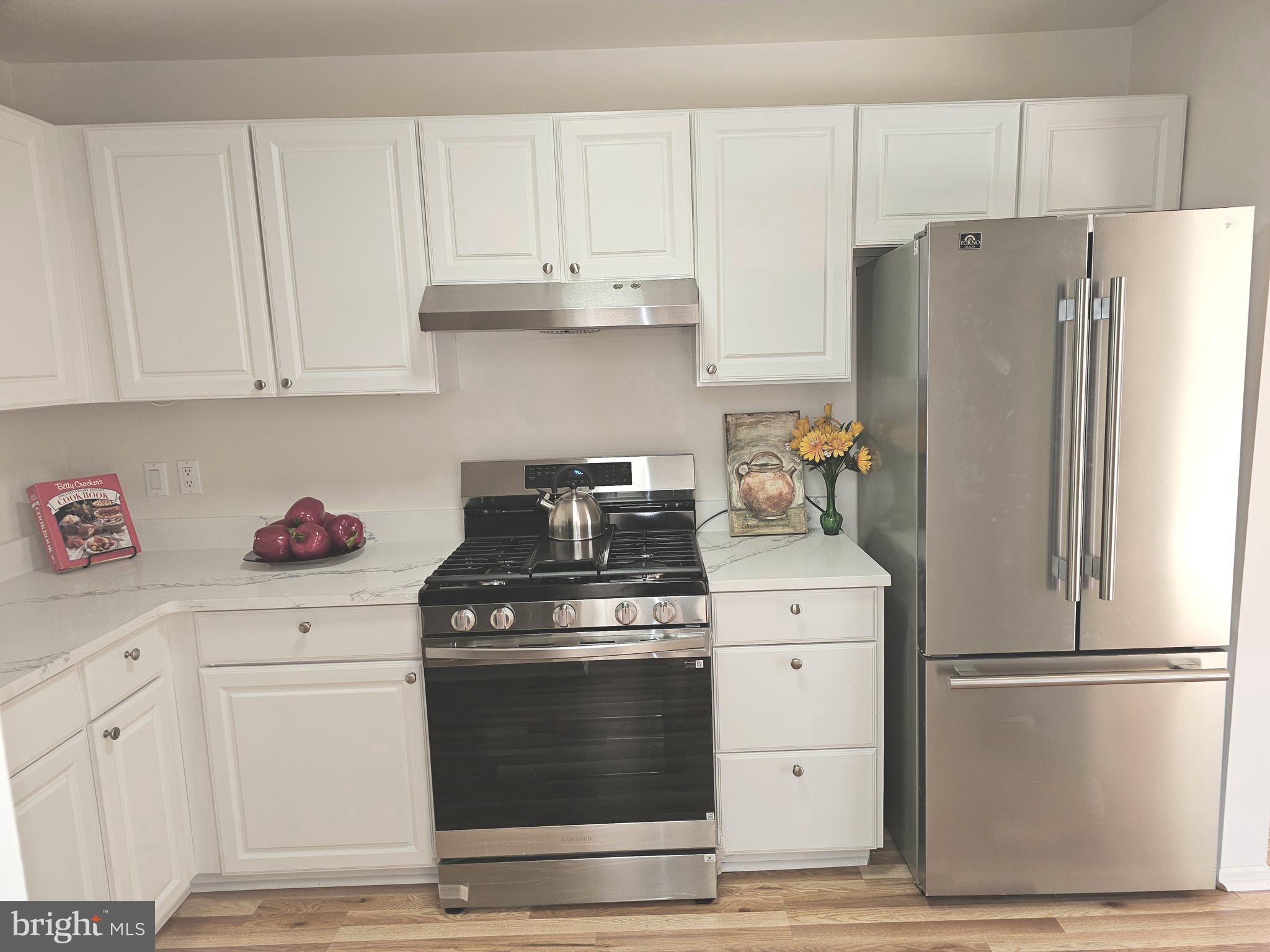 AMERICANA CENTRE - Residential