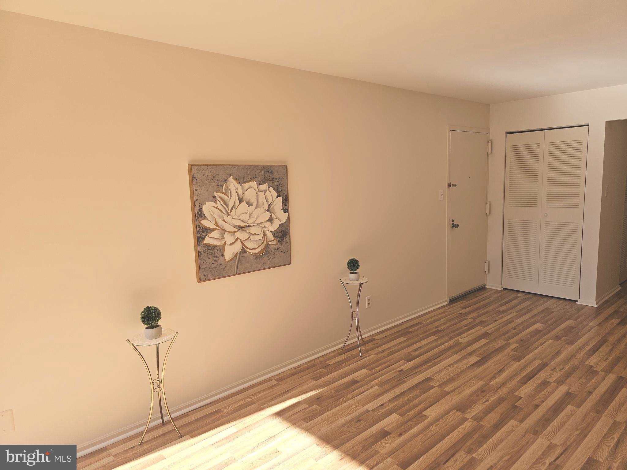 18 MONROE STREET 201