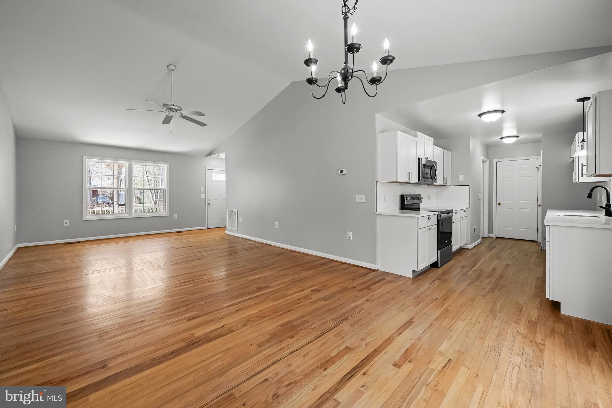 FOX GRAPE FARMS - Residential