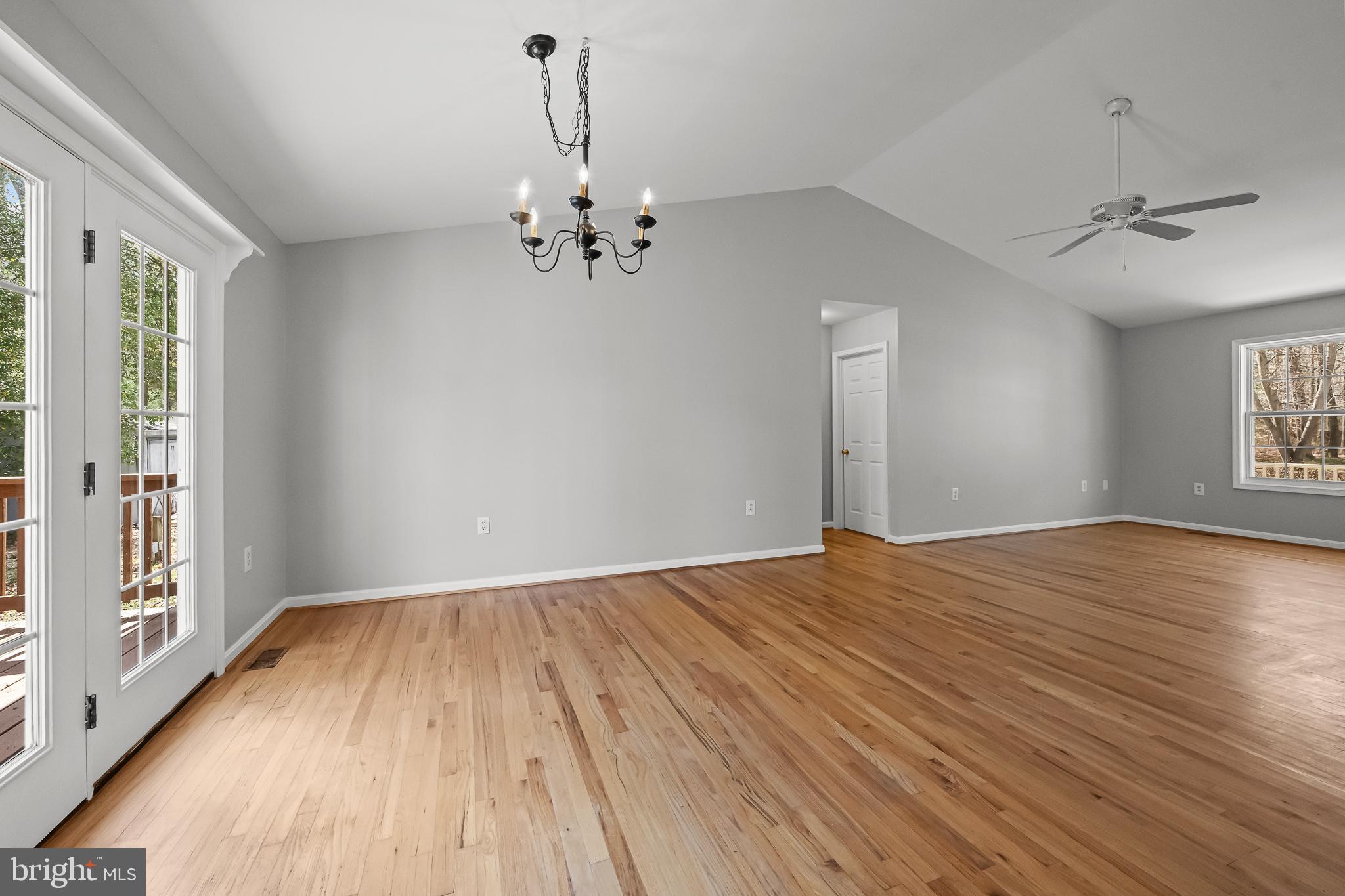 FOX GRAPE FARMS - Residential